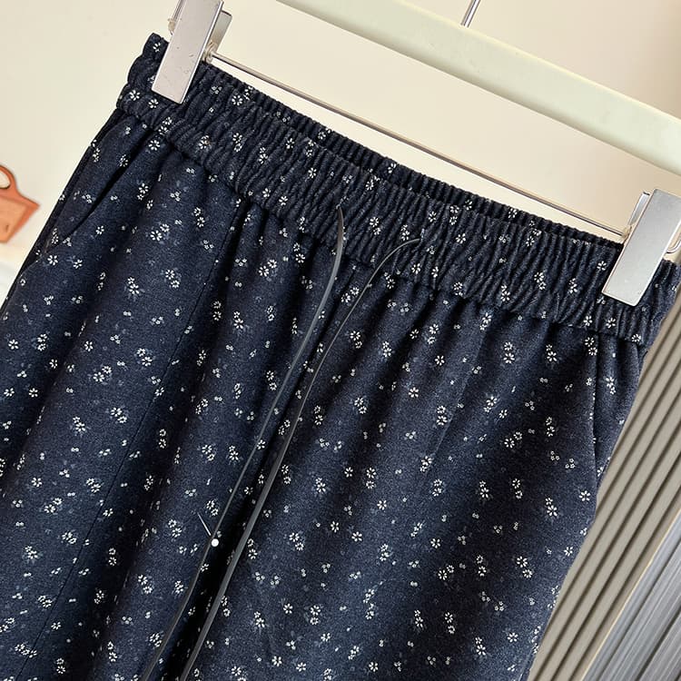 실사 가을 연삭 털 꽃무늬 워크웨어 팬츠 여성 한국 스타일 넓은 다리 루즈핏 느긋한 바람 슬림해 보이는 무 빅 사이즈 풍선 바지 상세 이미지 12