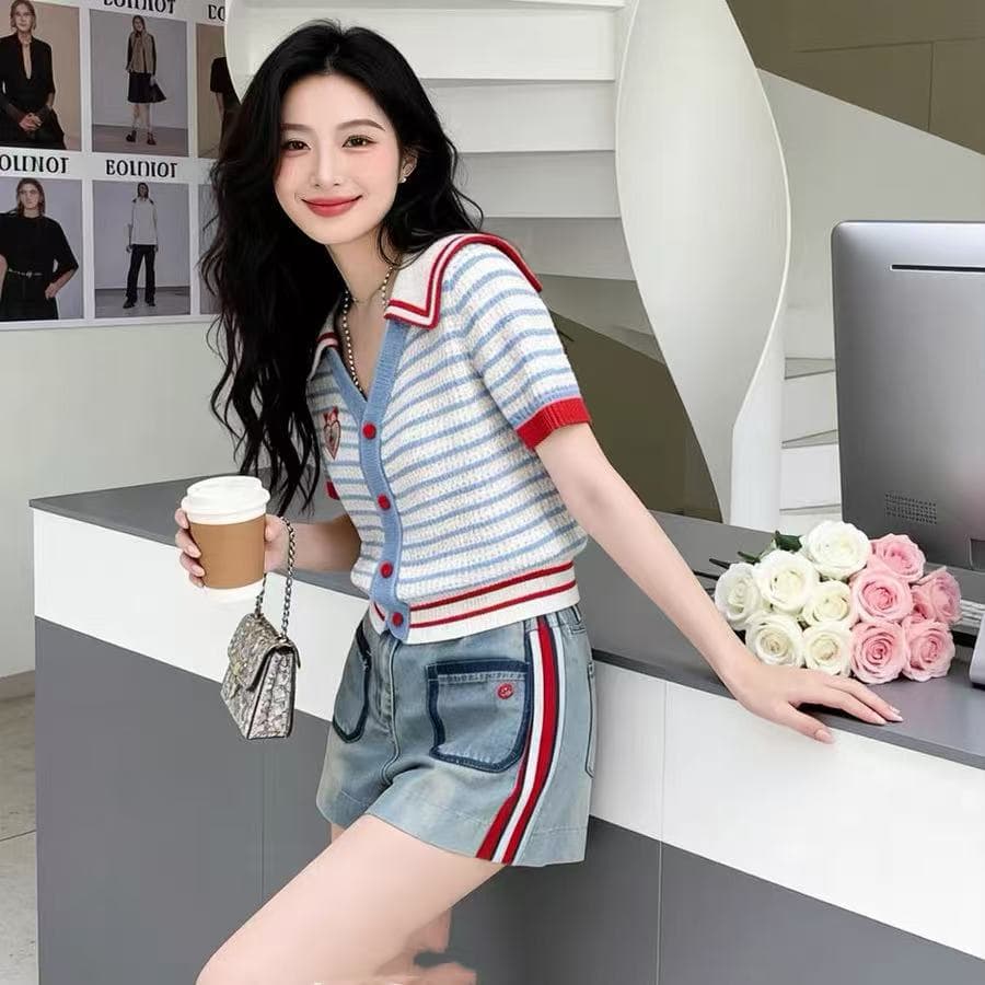 학원 스타일 패치워크 해군 칼라 스트라이프 니트 오픈 가디건 여성 여름 반팔 디자인 센스 작은 키 다용도 슬림해 보이는 맨위 상세 이미지 3
