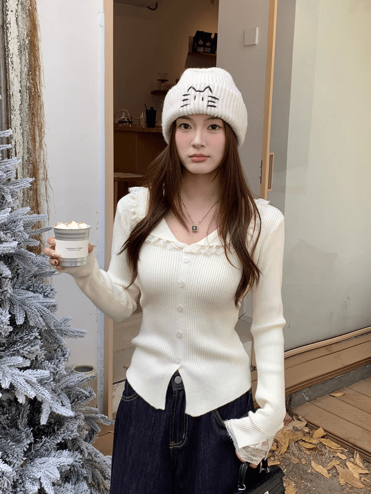 프랑스식 부드러운 바람 베이비 칼라 레이스 조각 긴팔 니트 스웨터 맨위 여성 가을 겨울철 몸매 가꾸기 인사이드 가져 가라. 기본 셔츠 상세 이미지 4