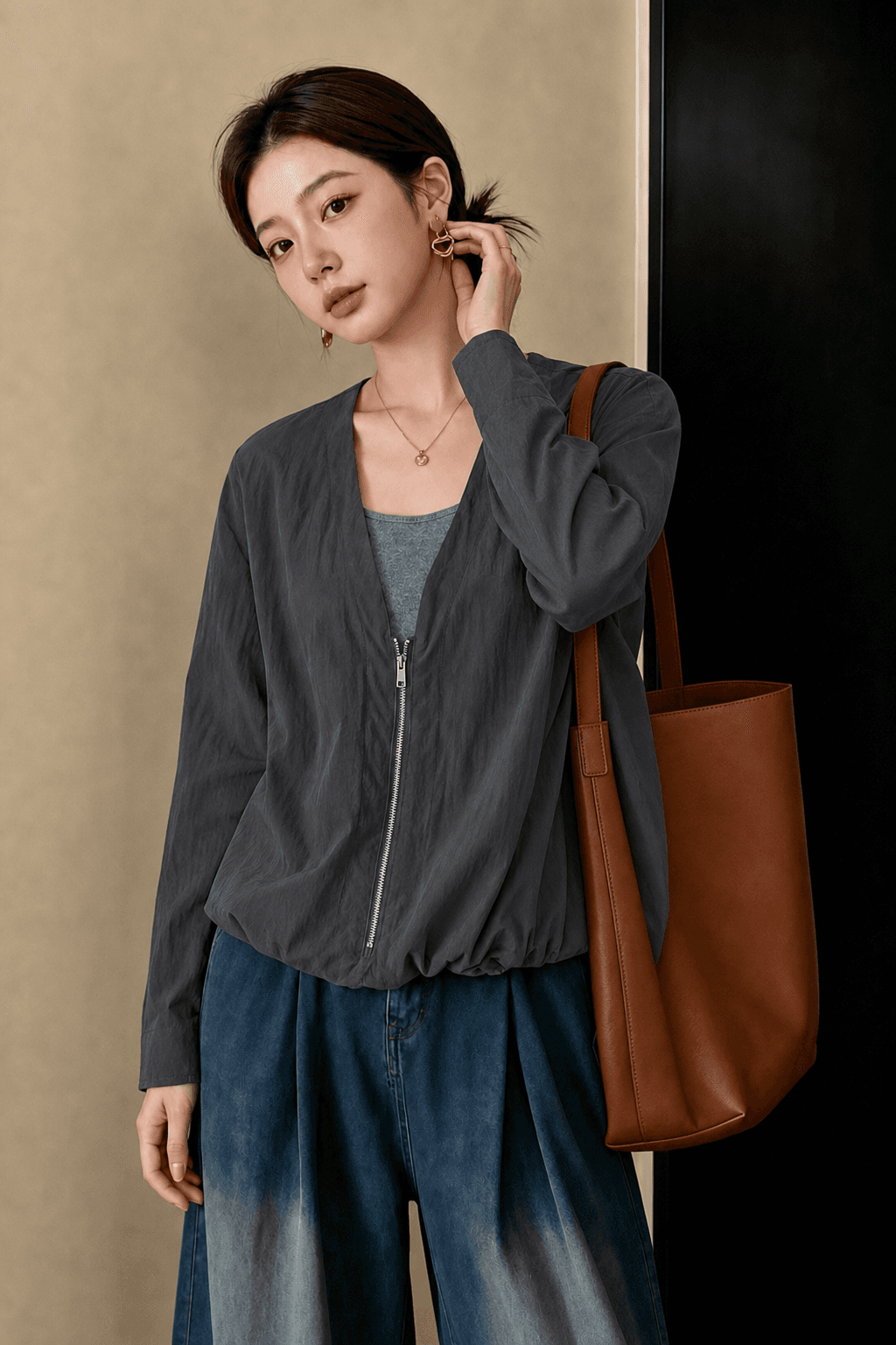 빅 사이즈 한 부서 페이크 레이어드 V넥 지퍼 셔츠 가을 긴팔 여성 루즈핏 다용도 캐주얼 느긋한 바람 맨위 재킷 상세 이미지 5