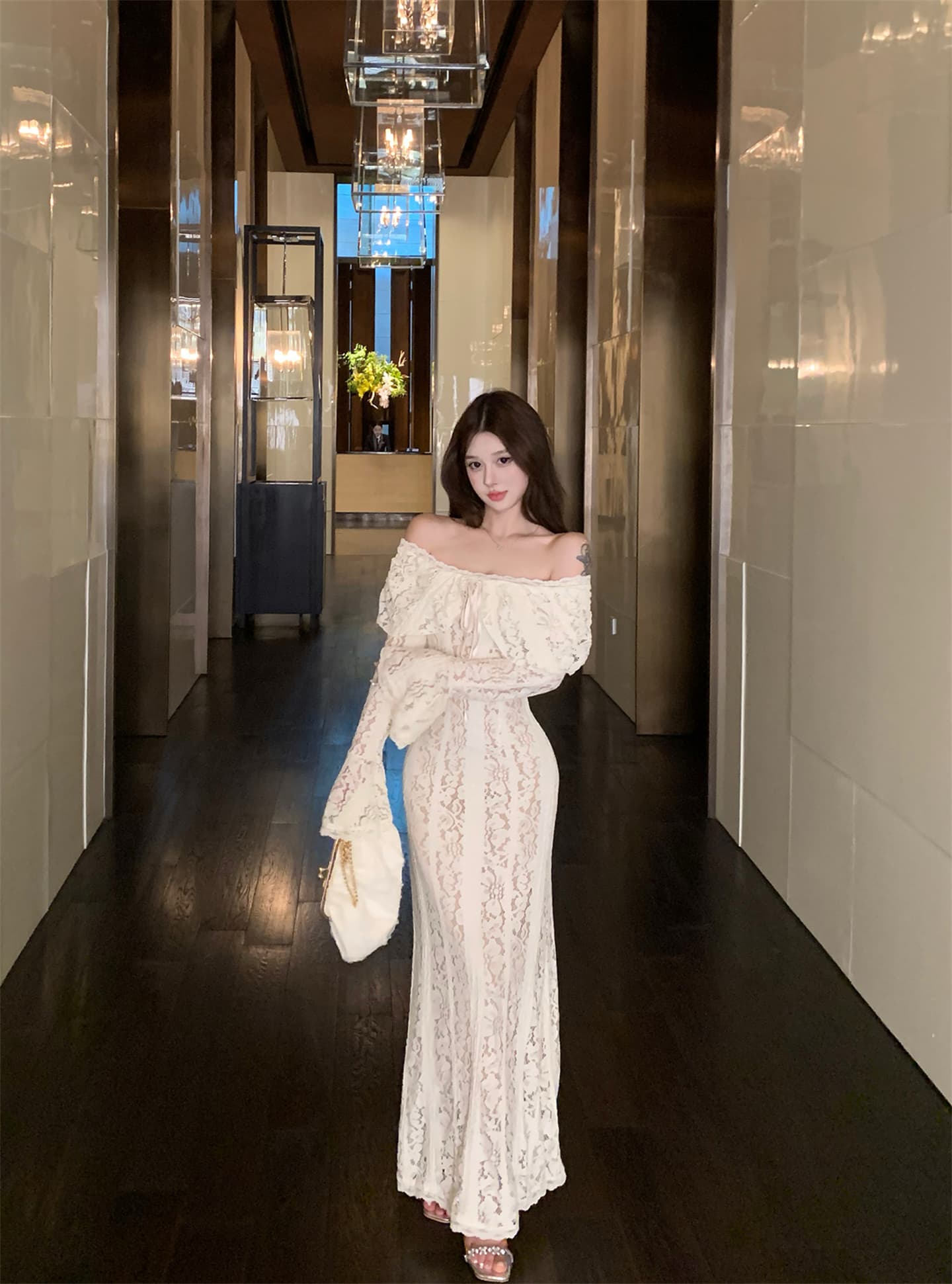 실사 이른 가을 순수한 욕망 바람 레이스 나팔 소매 무거운 작업 여성 드레스 오프숄더 타이트 스커트 예복 롱 스커트 이미지 2
