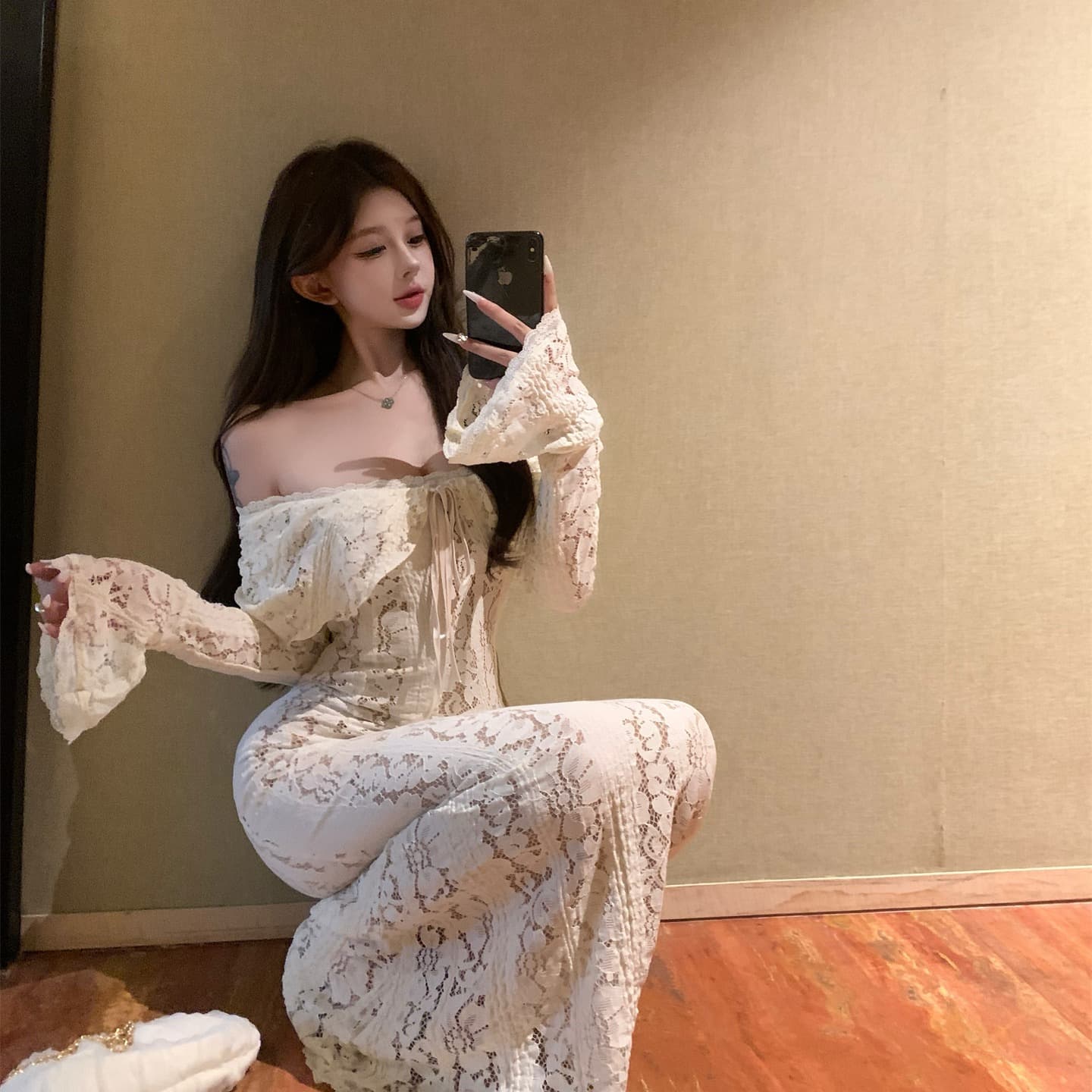 실사 이른 가을 순수한 욕망 바람 레이스 나팔 소매 무거운 작업 여성 드레스 오프숄더 타이트 스커트 예복 롱 스커트 이미지 5