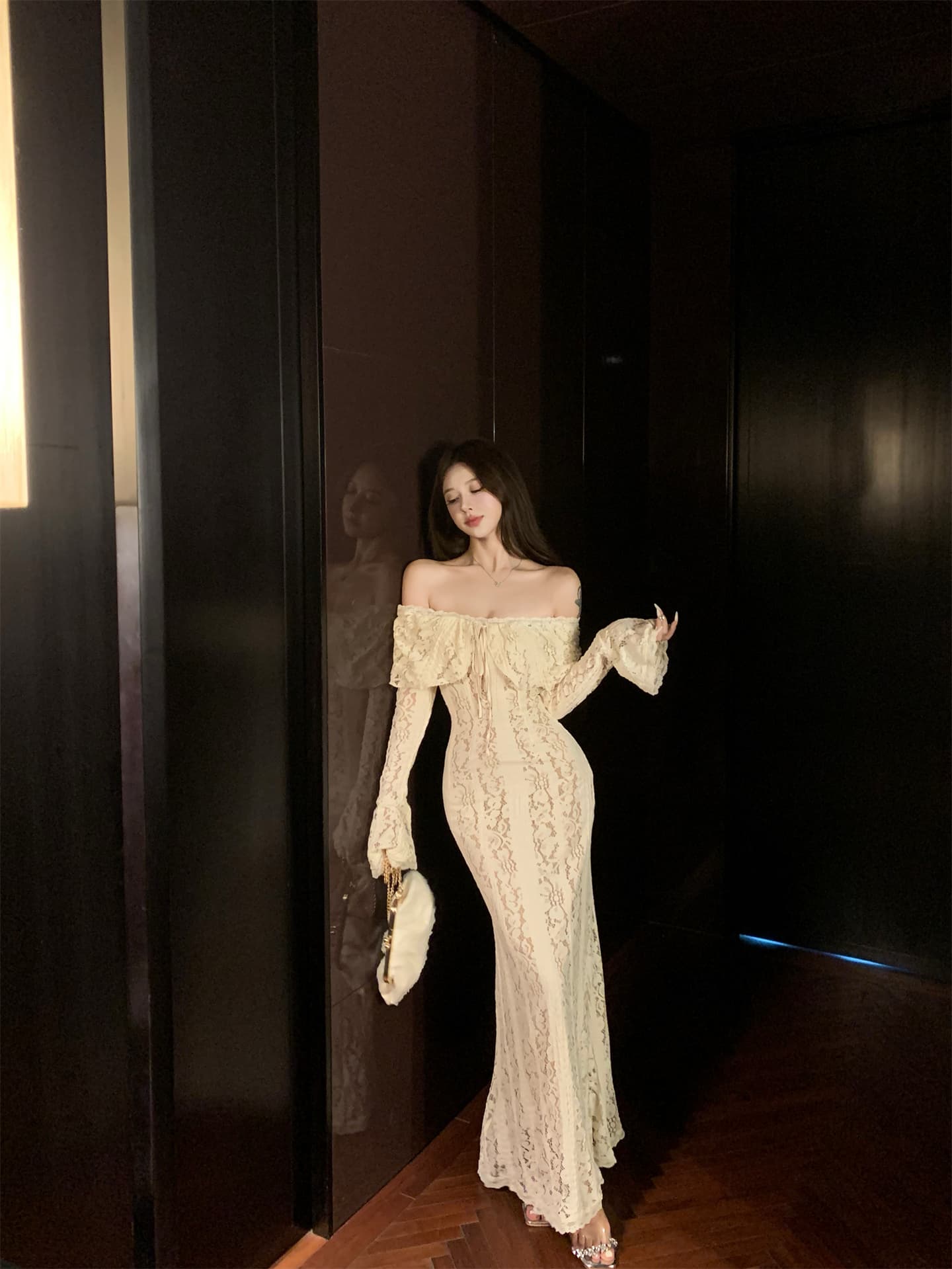 실사 이른 가을 순수한 욕망 바람 레이스 나팔 소매 무거운 작업 여성 드레스 오프숄더 타이트 스커트 예복 롱 스커트 상세 이미지 12