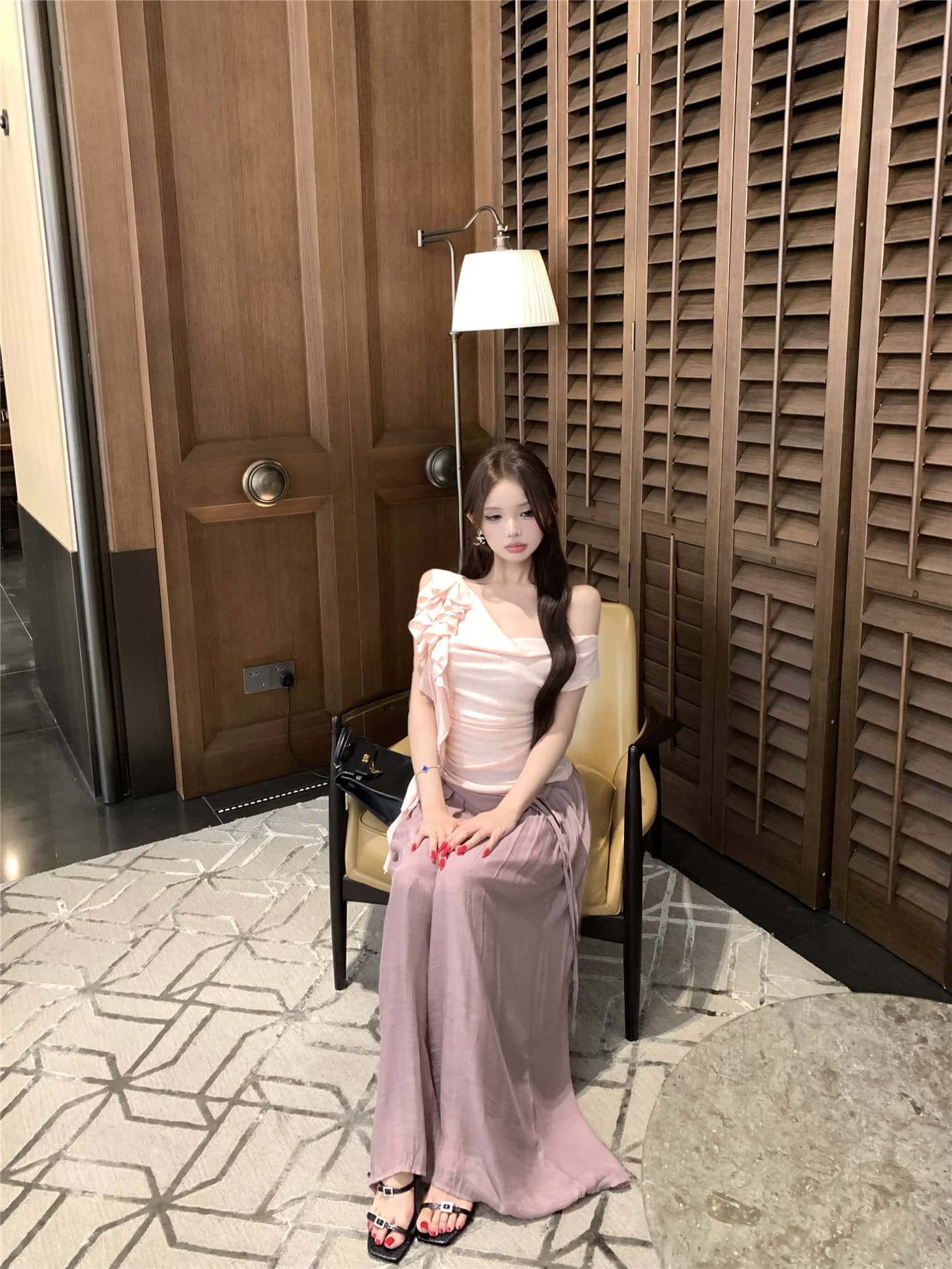 실사 흔들다 칼라 리본 꽃 비스듬한 어깨 반팔 티셔츠 여성 꼬집기 허리 다용도 캐주얼 펄럭 이는 길다 바지 투피스 세트 상세 이미지 23