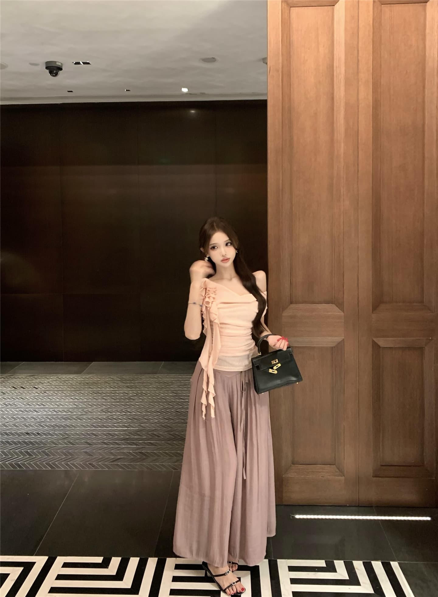 실사 흔들다 칼라 리본 꽃 비스듬한 어깨 반팔 티셔츠 여성 꼬집기 허리 다용도 캐주얼 펄럭 이는 길다 바지 투피스 세트 상세 이미지 24