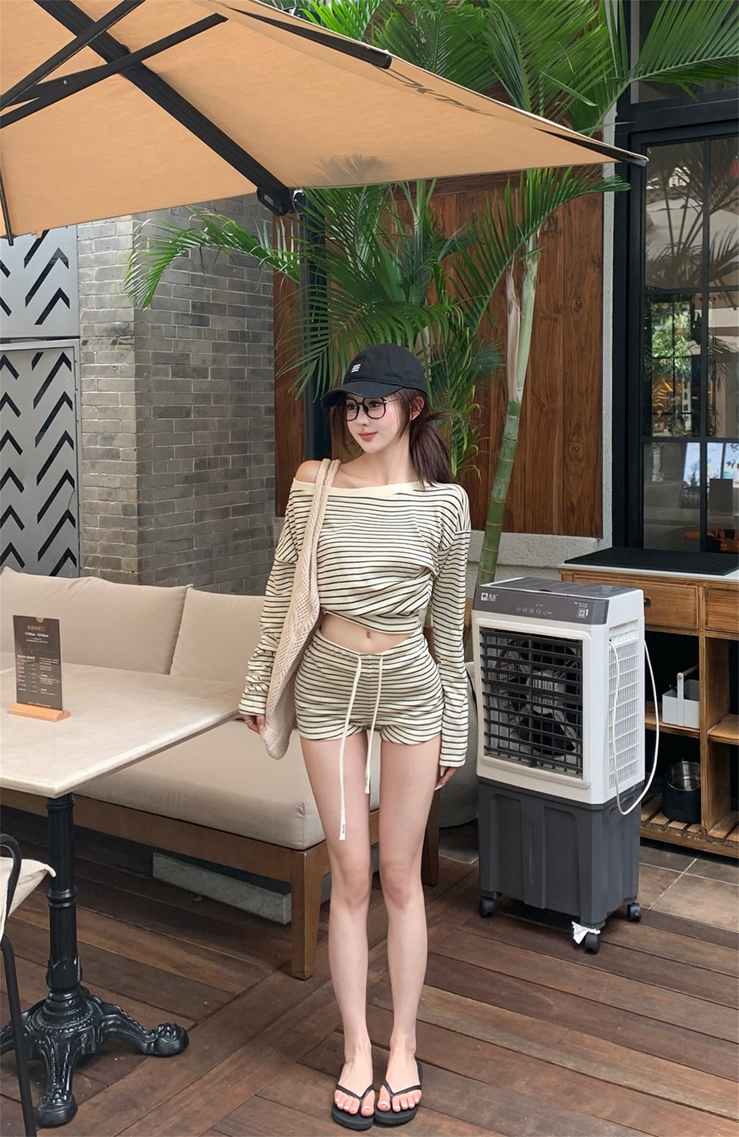 실사 이른 가을 비스듬한 어깨 긴팔 허리 수축 흑백 줄무늬 맨위 좋은 면 반바지 느긋한 세트