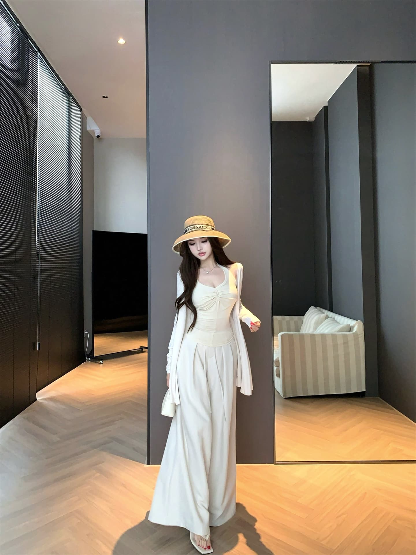 실사 새로운 가을 어깨 긴팔 슬림해 보이는 얇은 스타일 자외선 차단 카디건 코트 행침 목 조끼 캐주얼 와이드 레그 팬츠 상세 이미지 11