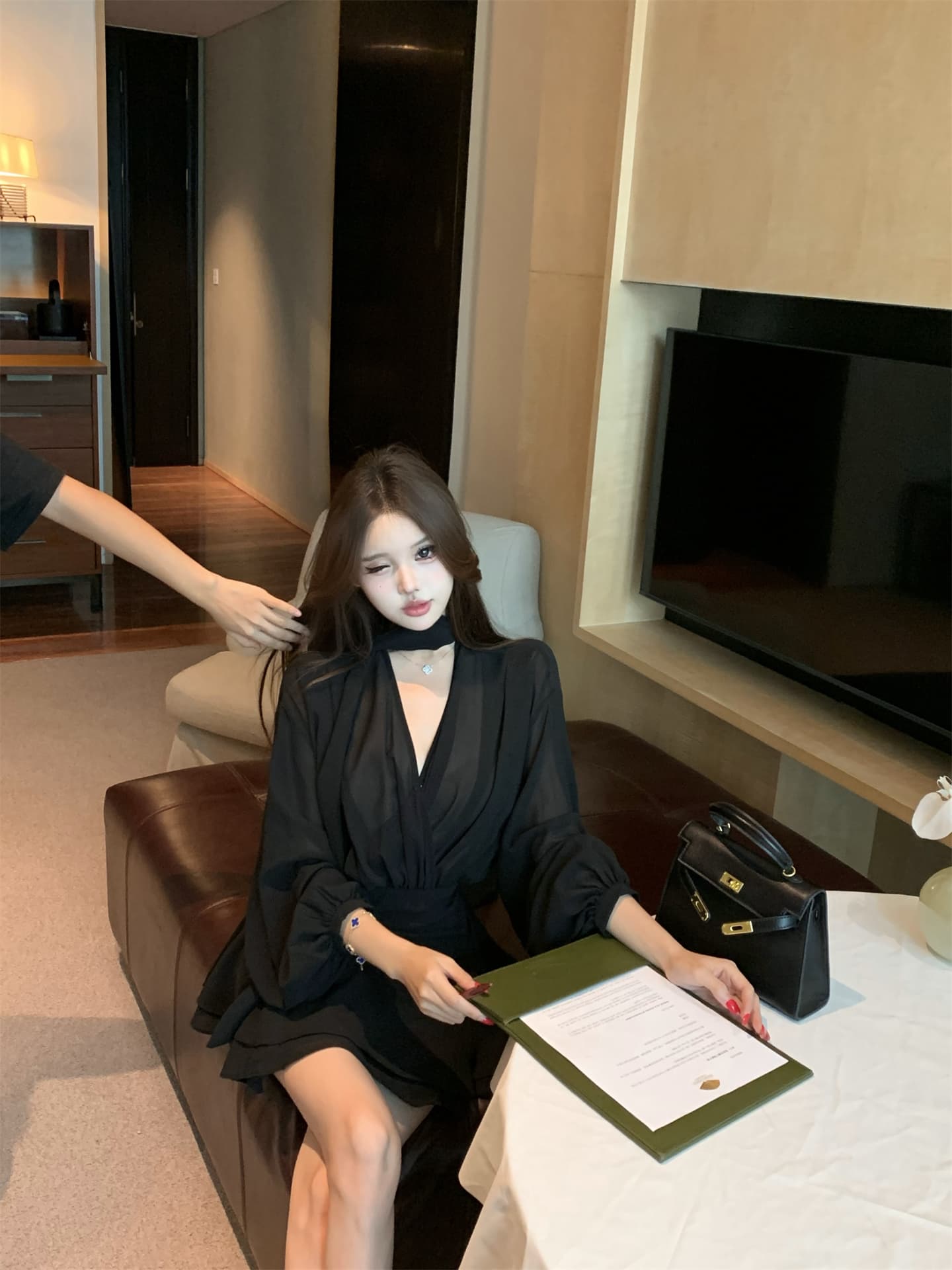 실사 이른 가을 프랑스식 리본 쉬폰 긴팔 여성 드레스 품격 허리 수축 한 마디 미니 스커트 자이언트 잘 생긴 치마 상세 이미지 2