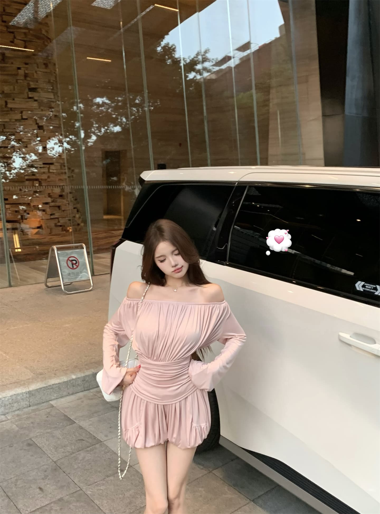 실사 이른 가을 우유 피부 세트 맨위 오프숄더 티셔츠 반바지 투피스 세트 상세 이미지 6
