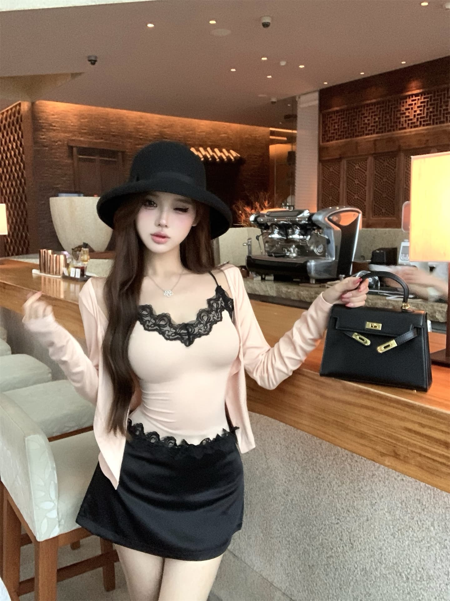 실사 프랑스식 차 휴식 알몸의 핑크색 라이 경기 서울 레이스 슬립 여성 몸매 가꾸기 짧은 맨위 반 스커트 세 조각 세트 이미지 4