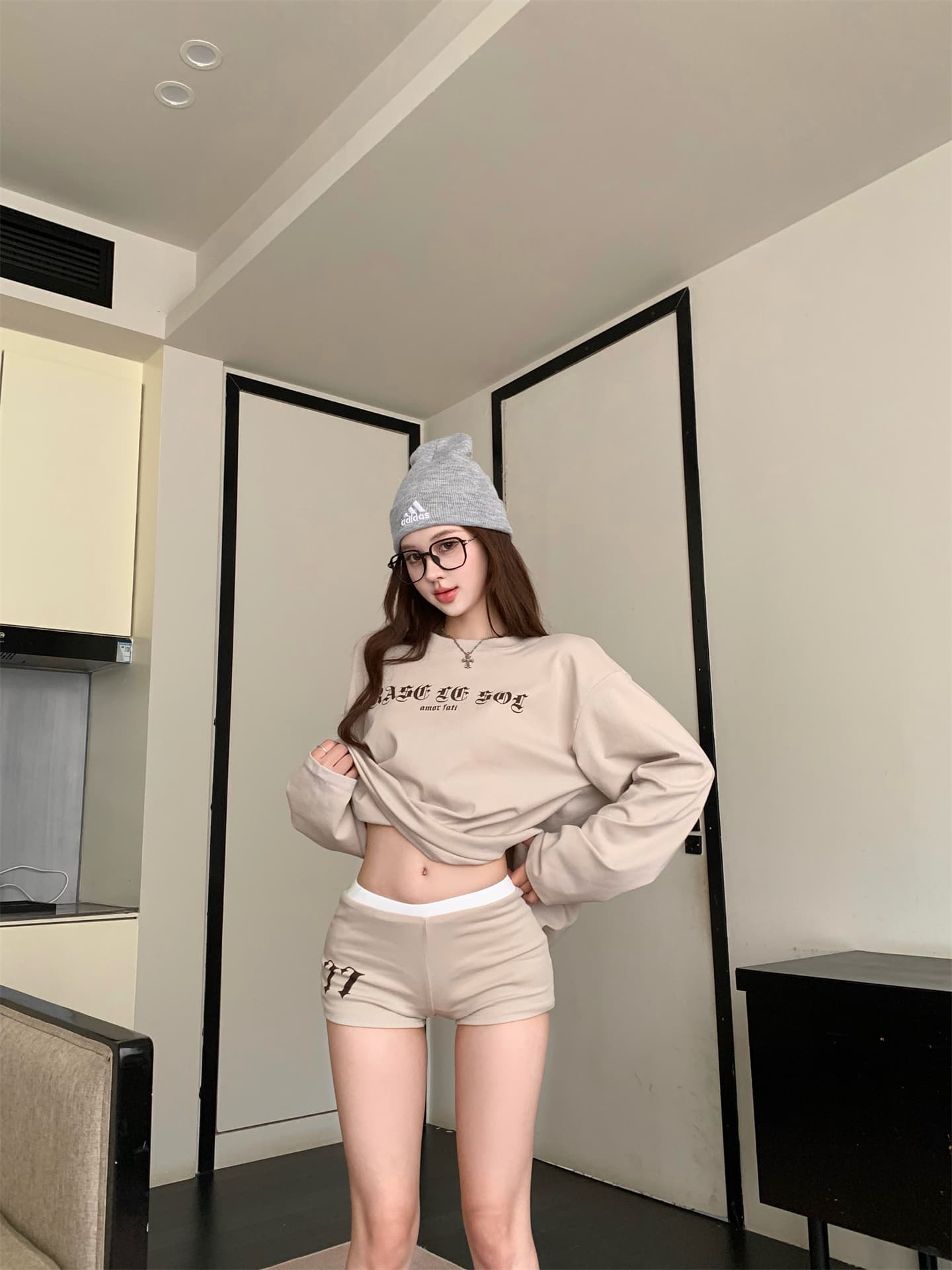 실사 이른 가을 새로운 아메리칸 느긋한 느슨함 긴팔 티셔츠 반바지 캐주얼 세트 상세 이미지 11