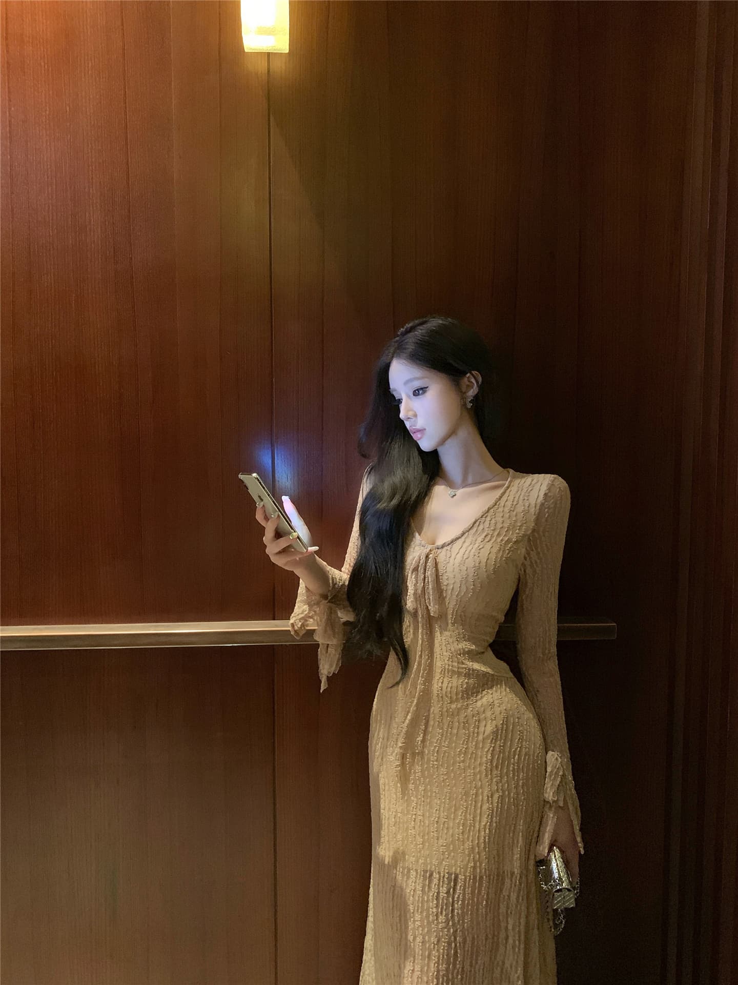 실사 이른 가을 어렴풋이 나타나면 ~ 중 미적 감각 드레스 레이스 레이스업 여성 레트로 분위기 긴팔 프랑스식 롱 스커트 상세 이미지 6