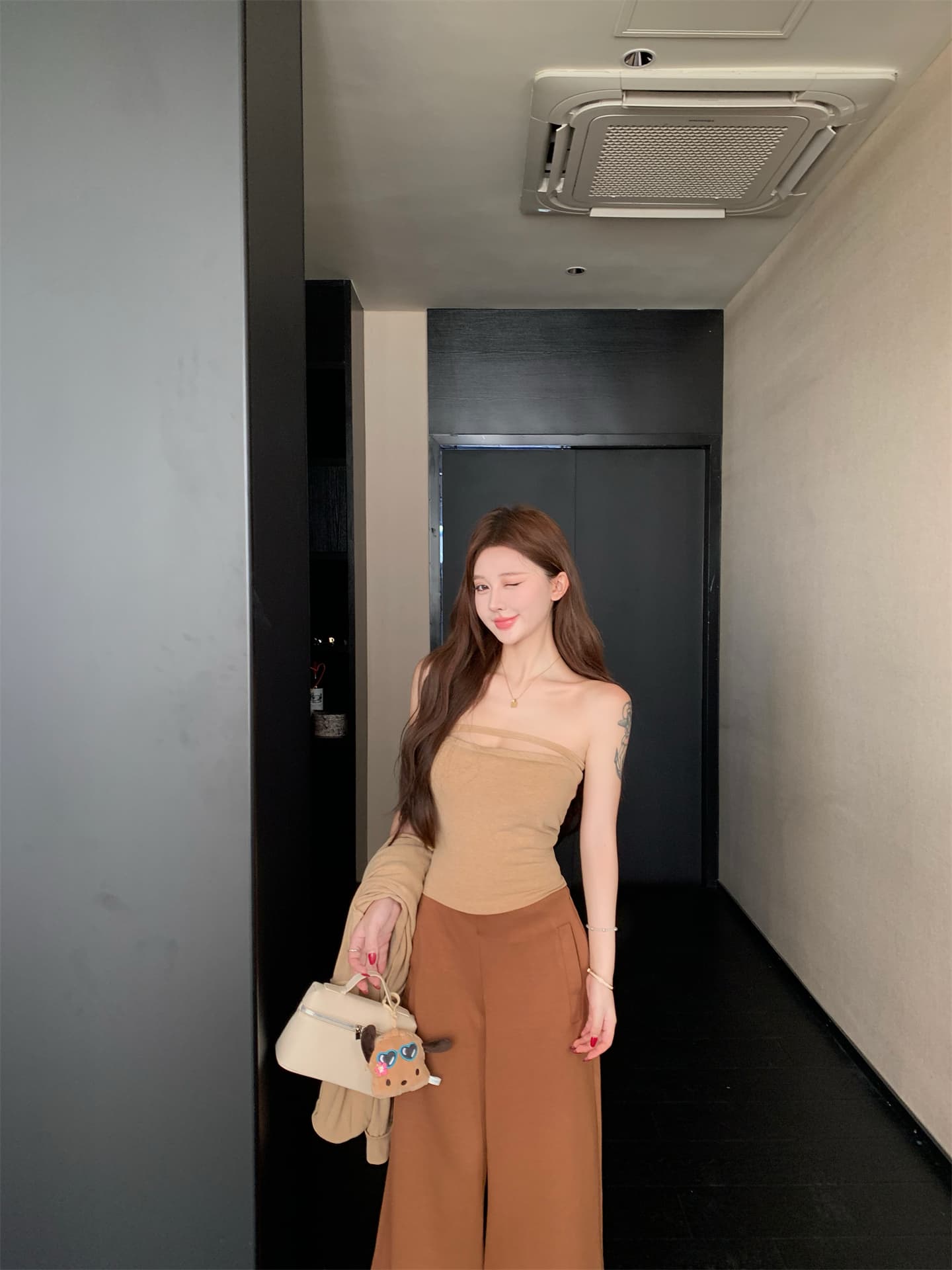 실사 이른 가을 닦아내 라. 가슴 안쪽 가져 가라. 조끼 지퍼 후드 재킷 공기 바지 캐주얼 바지 세 조각 여성 세트 상세 이미지 13