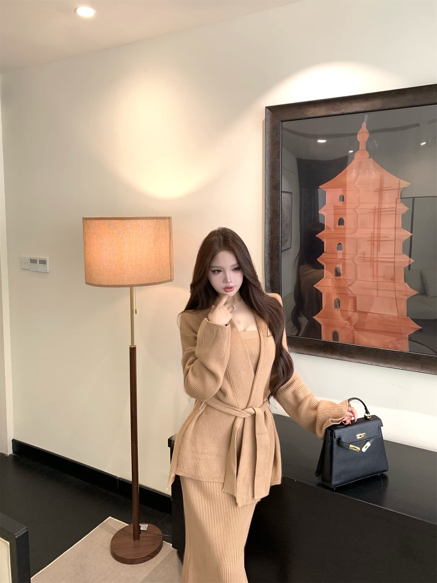 실사 가을 겨울 부드러운 품격 레이스업 스웨터 두꺼운 재킷 몸매 가꾸기 튜브탑 니트 롱 스커트 세 조각 여성 세트 상세 이미지 10