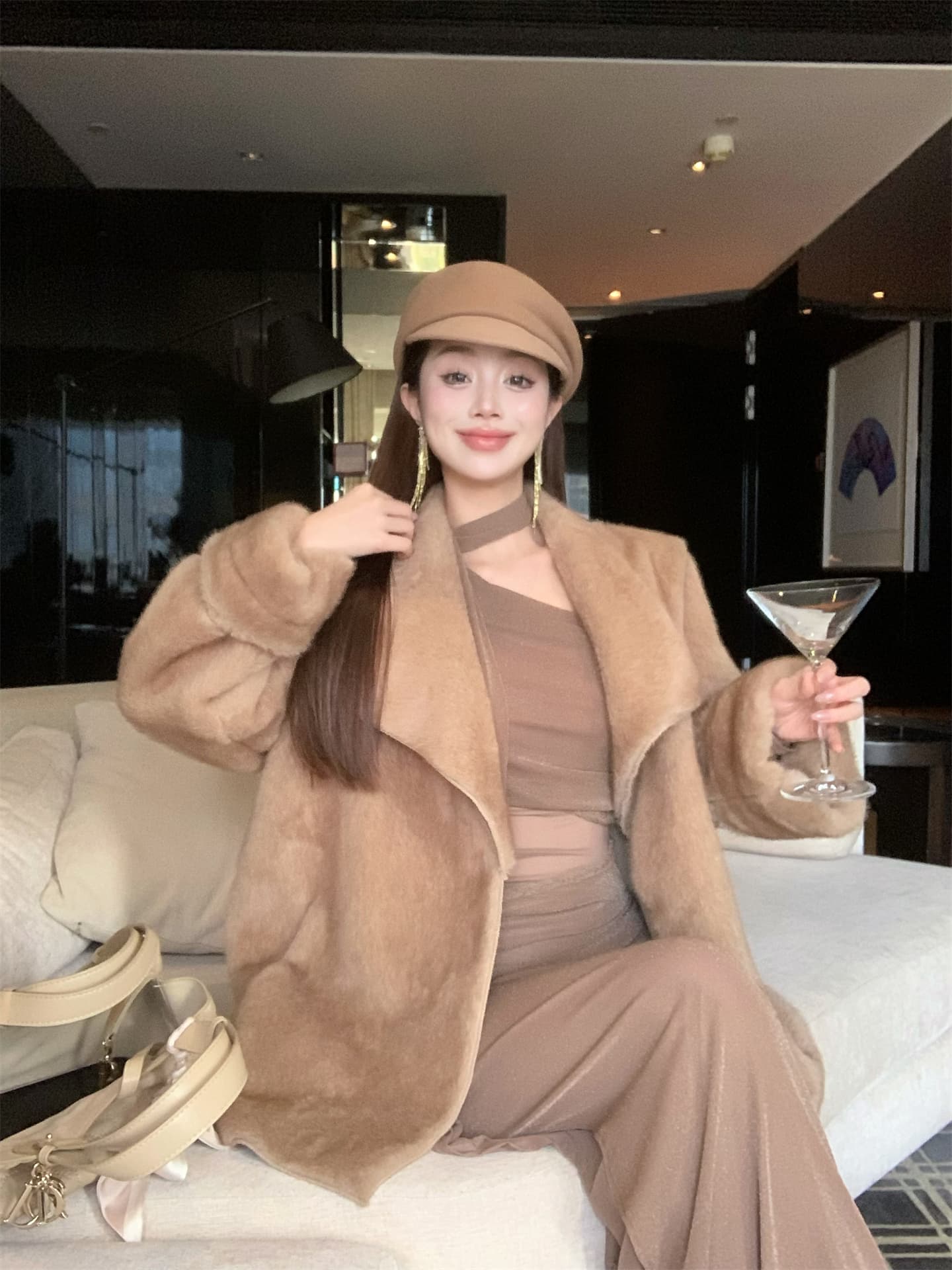 실사 고급 센스 빅 칼라 플리스 코트 여성 코트 레트로 꽈배기 드리다 망사 홀로우 아웃 비스듬한 어깨 롱 스커트 상세 이미지 1