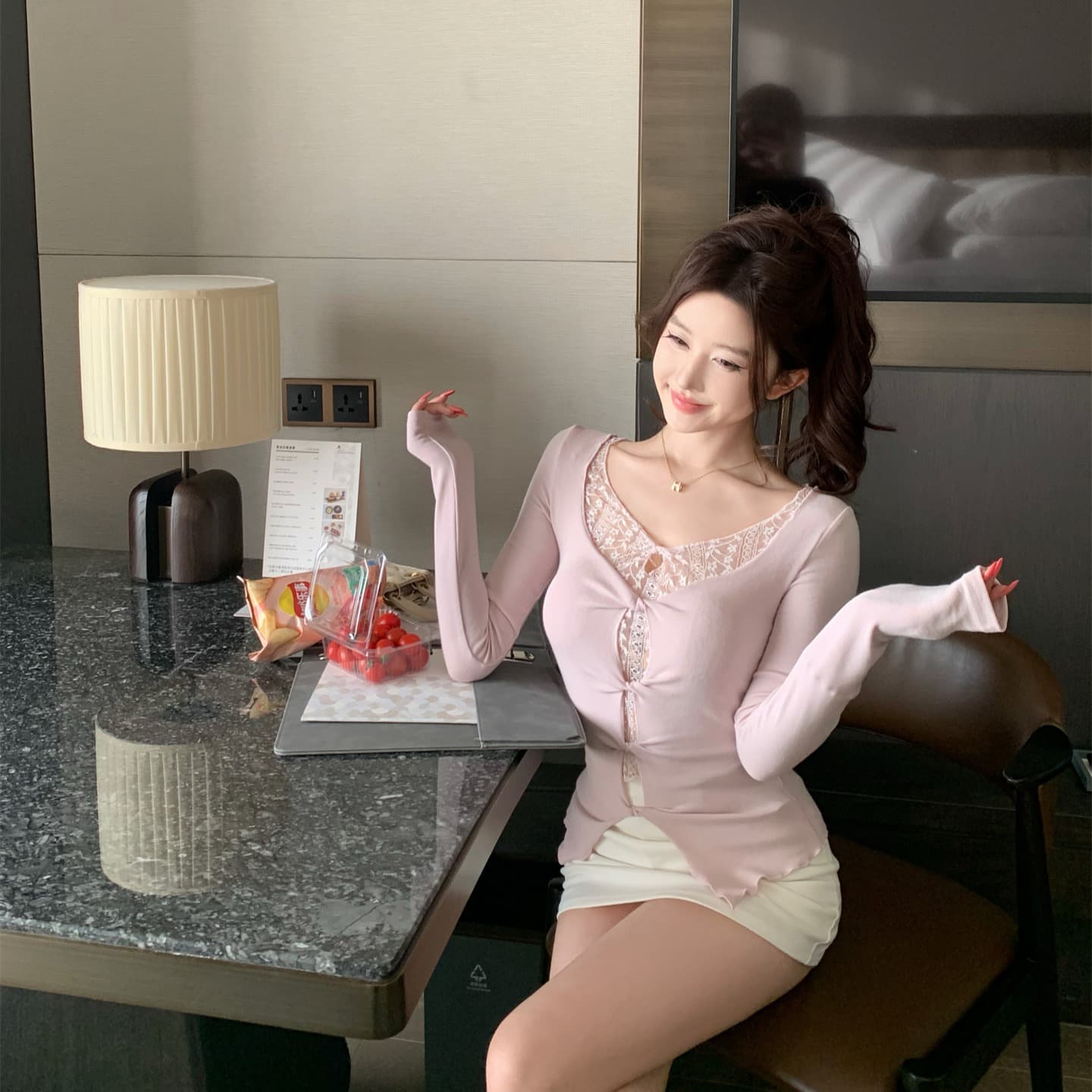 실사 이른 봄 달콤한 욕망 한 여성 레이스 조각 페이크 레이어드 허리 수축 명문 여성 바람 니트 맨위 여성 3 색 이미지 5