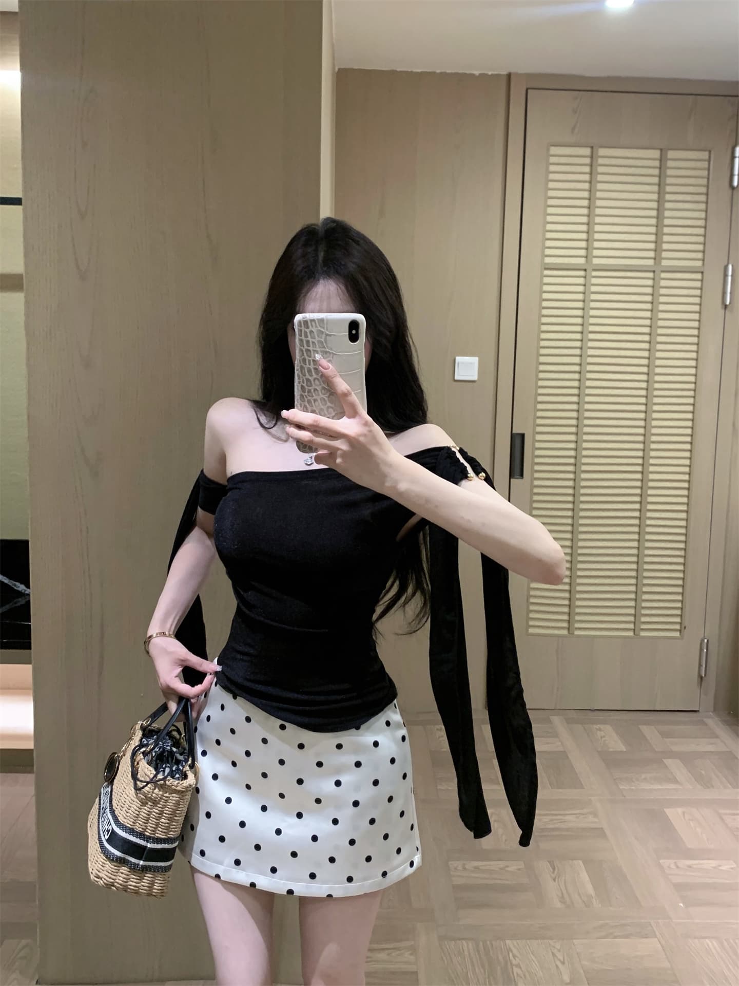 실사 프랑스식 비스듬한 어깨 디자인 리본 민소매 맨위 조끼 여름 안개 얼굴 공단 센스 도트 무늬 치마바지 반 스커트 여성 상세 이미지 5