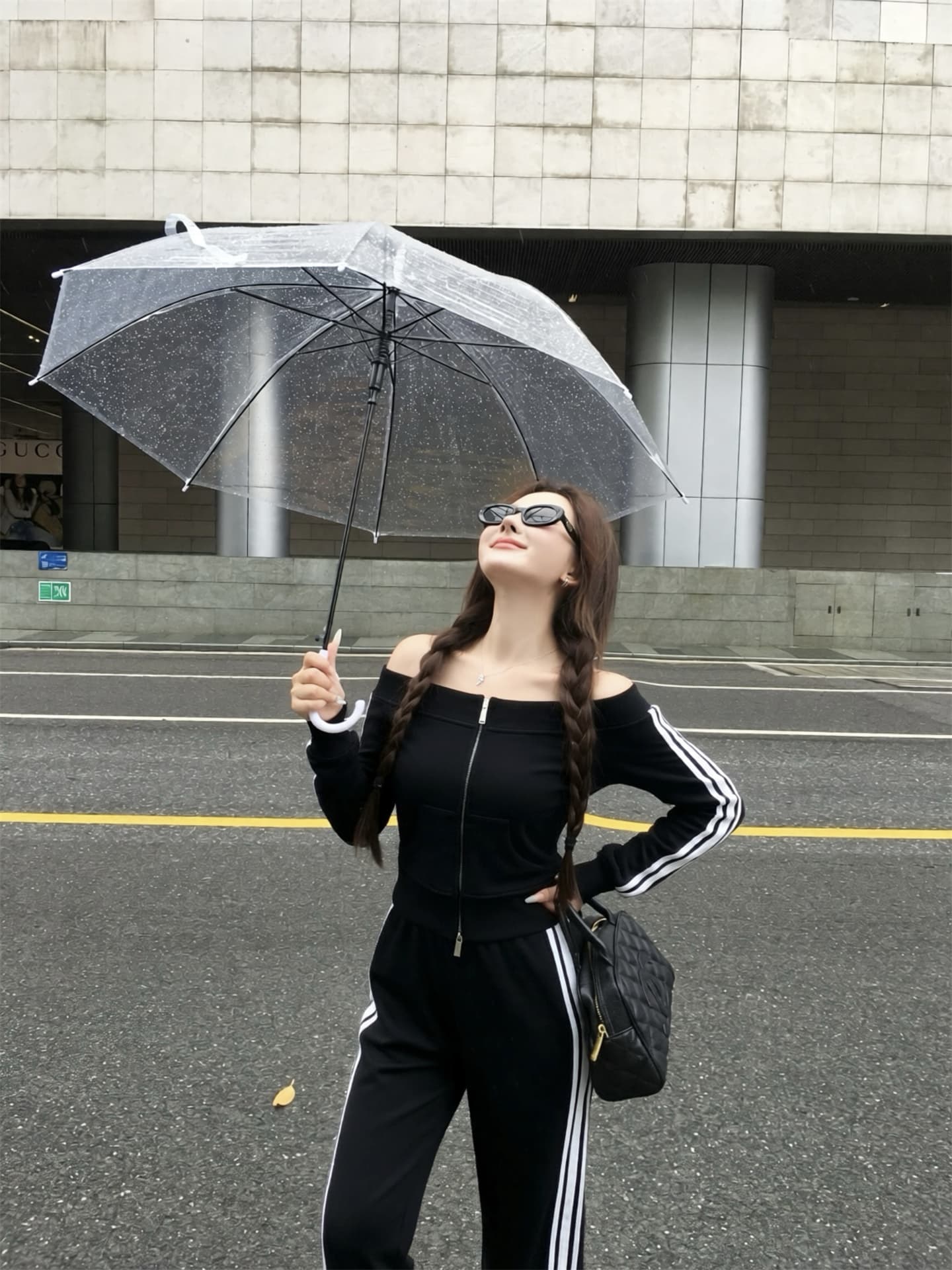 실사 이른 가을 품격 캐주얼 고급 빗질된 면 원사 오프숄더 지퍼 맨위 가져 가라. 바지 두 조각 여성 세트 이미지 4