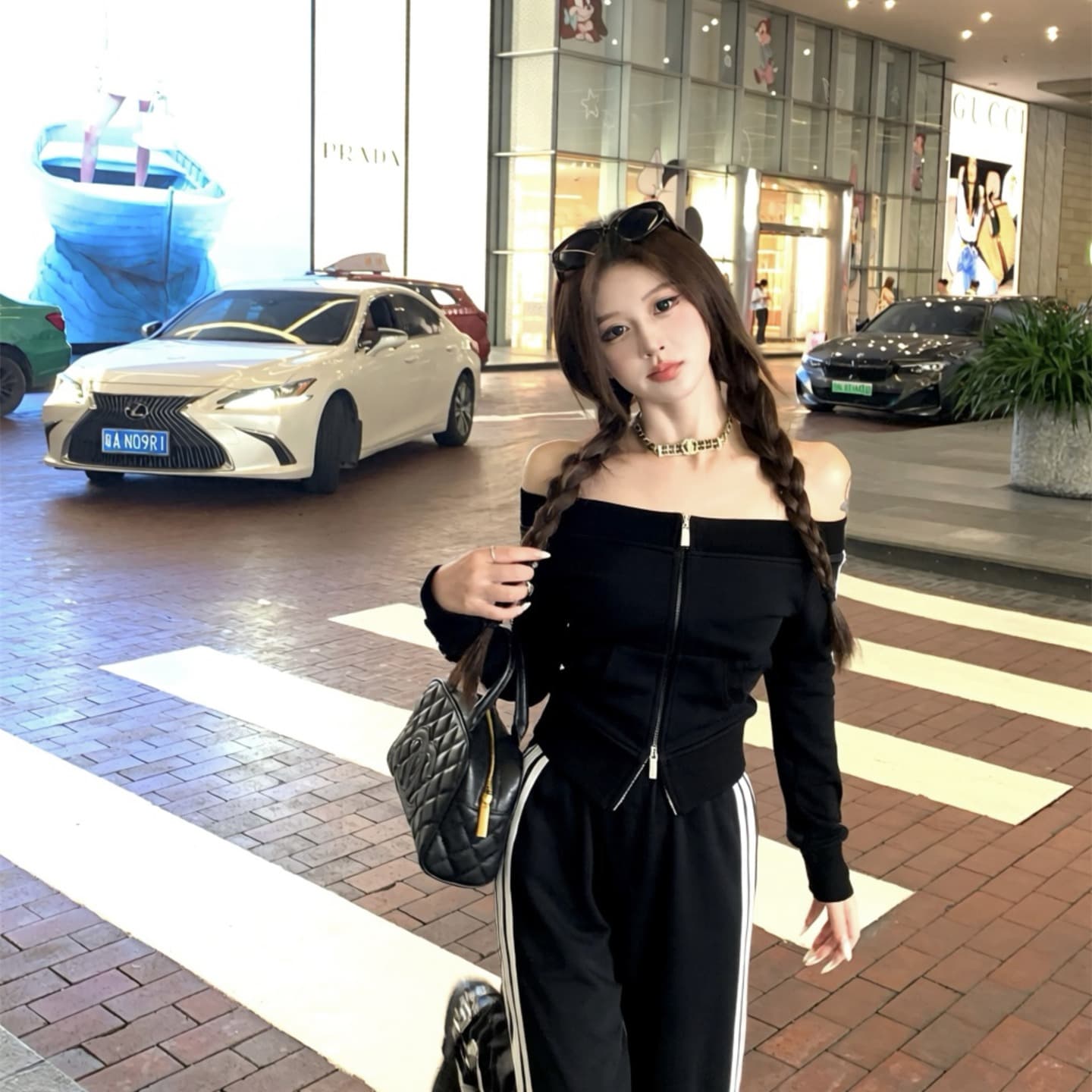 실사 이른 가을 품격 캐주얼 고급 빗질된 면 원사 오프숄더 지퍼 맨위 가져 가라. 바지 두 조각 여성 세트 이미지 5