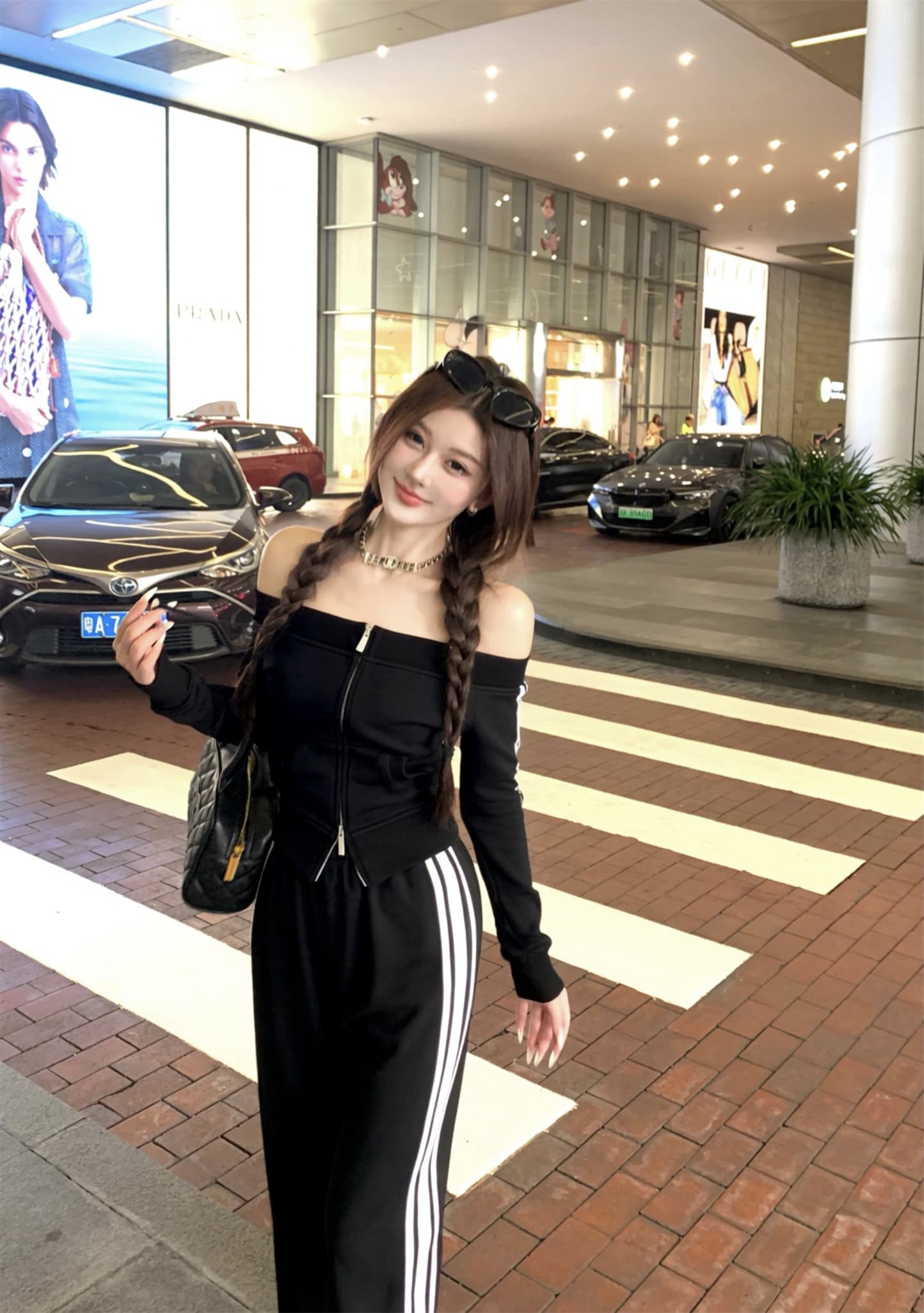 실사 이른 가을 품격 캐주얼 고급 빗질된 면 원사 오프숄더 지퍼 맨위 가져 가라. 바지 두 조각 여성 세트 상세 이미지 3