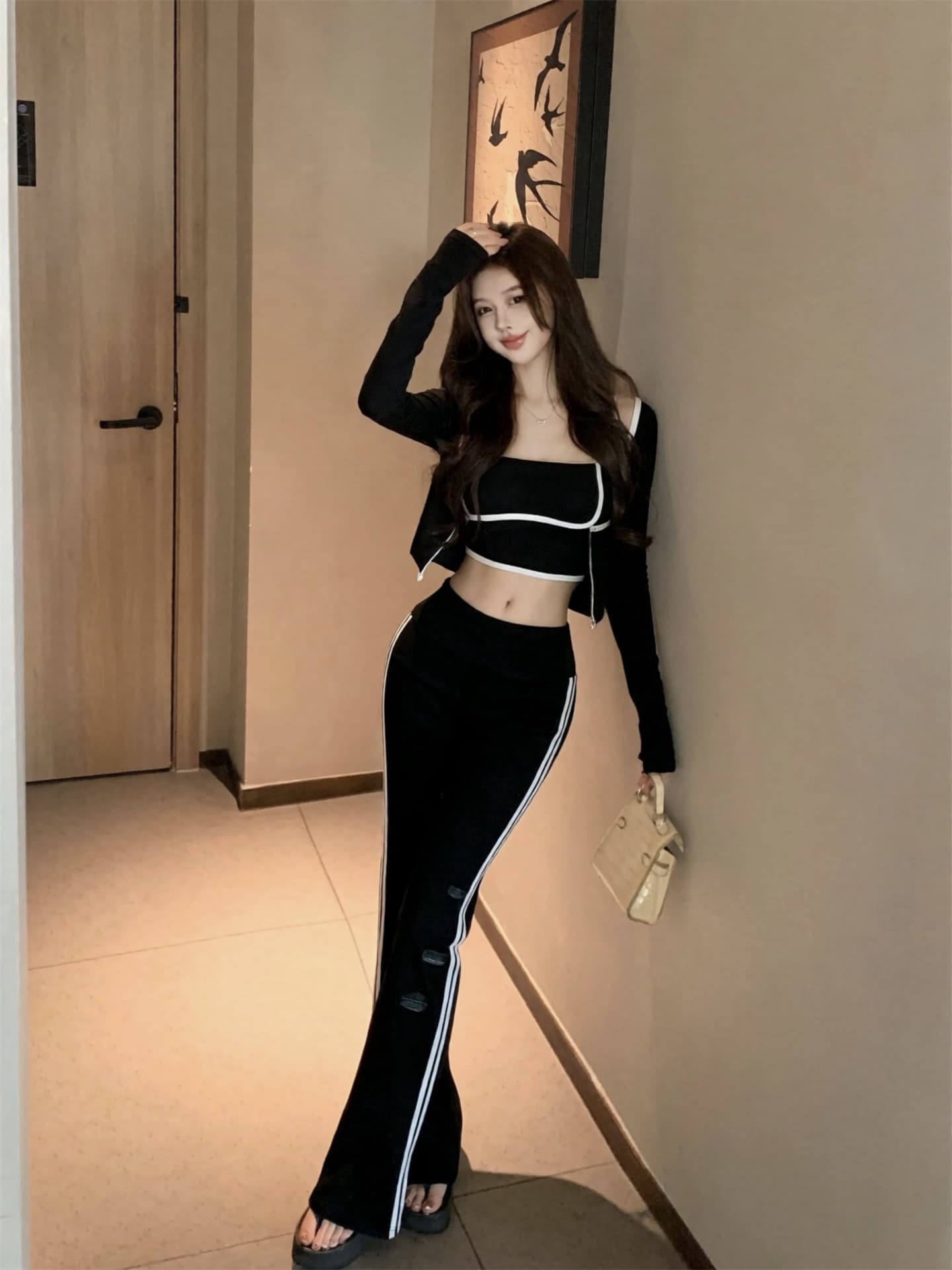 실사 이른 가을 핫걸 캐주얼 운동 세 조각 여성 세트 새로운 배색 오픈 가디건 슬립 캐주얼 바지 세트 상세 이미지 20