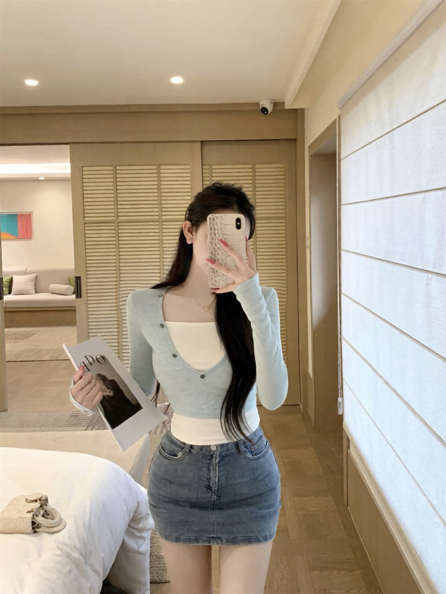 실사 이른 가을 새로운 배색 페이크 레이어드 만나는 니트 스웨터 여성 몸매 가꾸기 슬림해 보이는 V넥 패치워크 맨위 상세 이미지 11