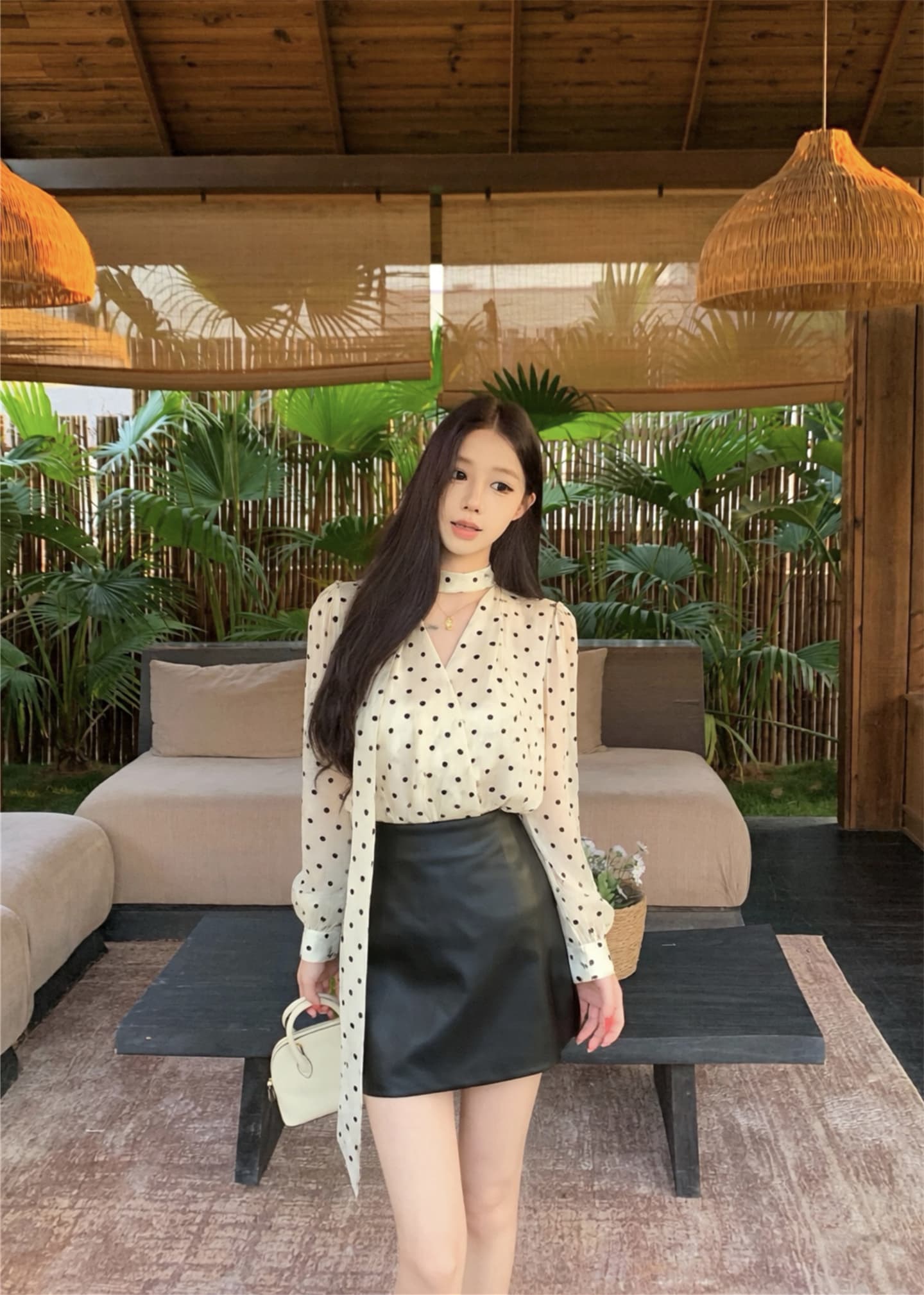 실사 이른 가을 새로운 품격 출퇴근 고급 센스 리본 도트 무늬 셔츠 반신 가죽 스커트 두 조각 여성 세트 상세 이미지 25