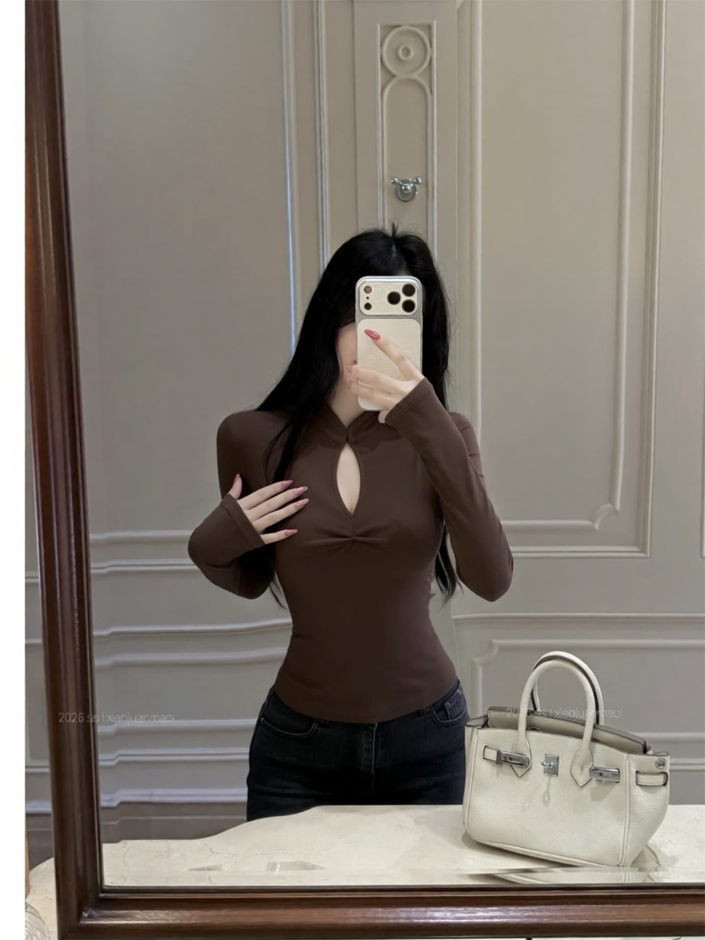 실사 이른 가을 중식 치파오 바람 기본 셔츠 여성 몸매 가꾸기 슬림해 보이는 섹시함 홀로우 아웃 단추 스탠드 칼라 긴팔 티셔츠 상세 이미지 4