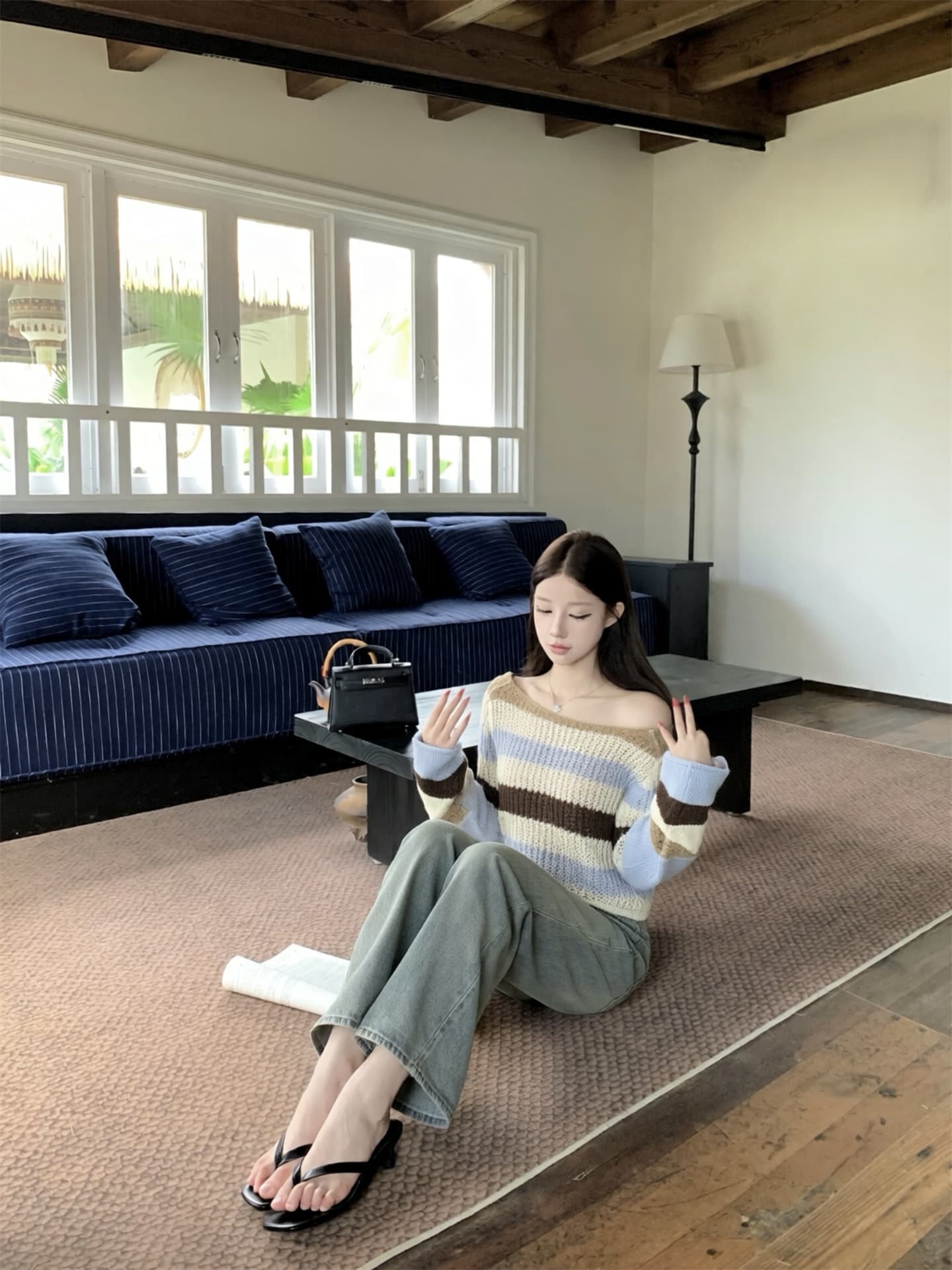 실사 이른 가을 레트로 도파민 패치워크 색상 스트라이프 부드러운 찹쌀 홀로우 아웃 니트 스웨터 느긋한 캐주얼 하이웨이스트 스웨터 상세 이미지 8