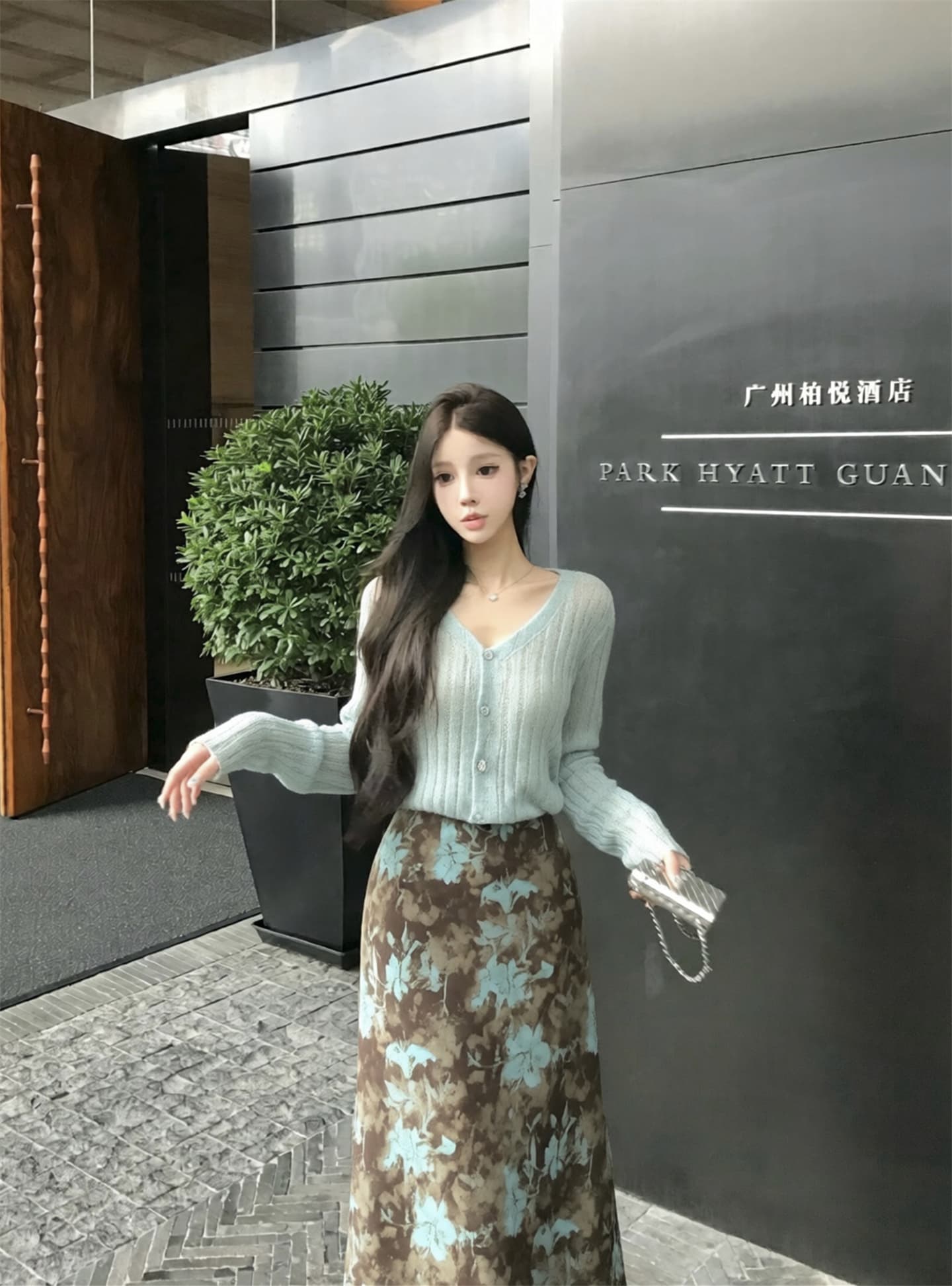 실사 이른 가을 새로운 한 부서 착용 가져 가라. 모피 니트 오픈 가디건 맨위 꽃무늬 반신 롱 스커트 두 조각 여성 세트 이미지 4