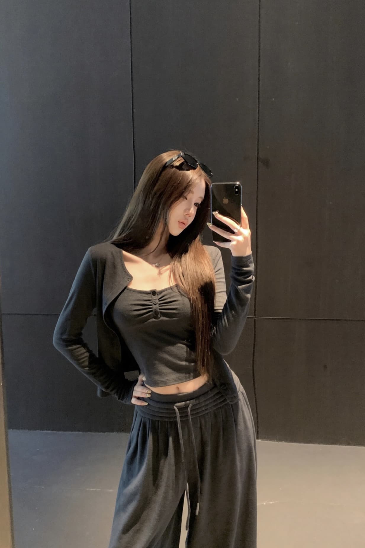 실사 가을 한 부서 핫걸 3종 세트 주름 슬립 쇼트 스타일 오픈 가디건 도루 센스 와이드 레그 팬츠 세트 여성 이미지 6