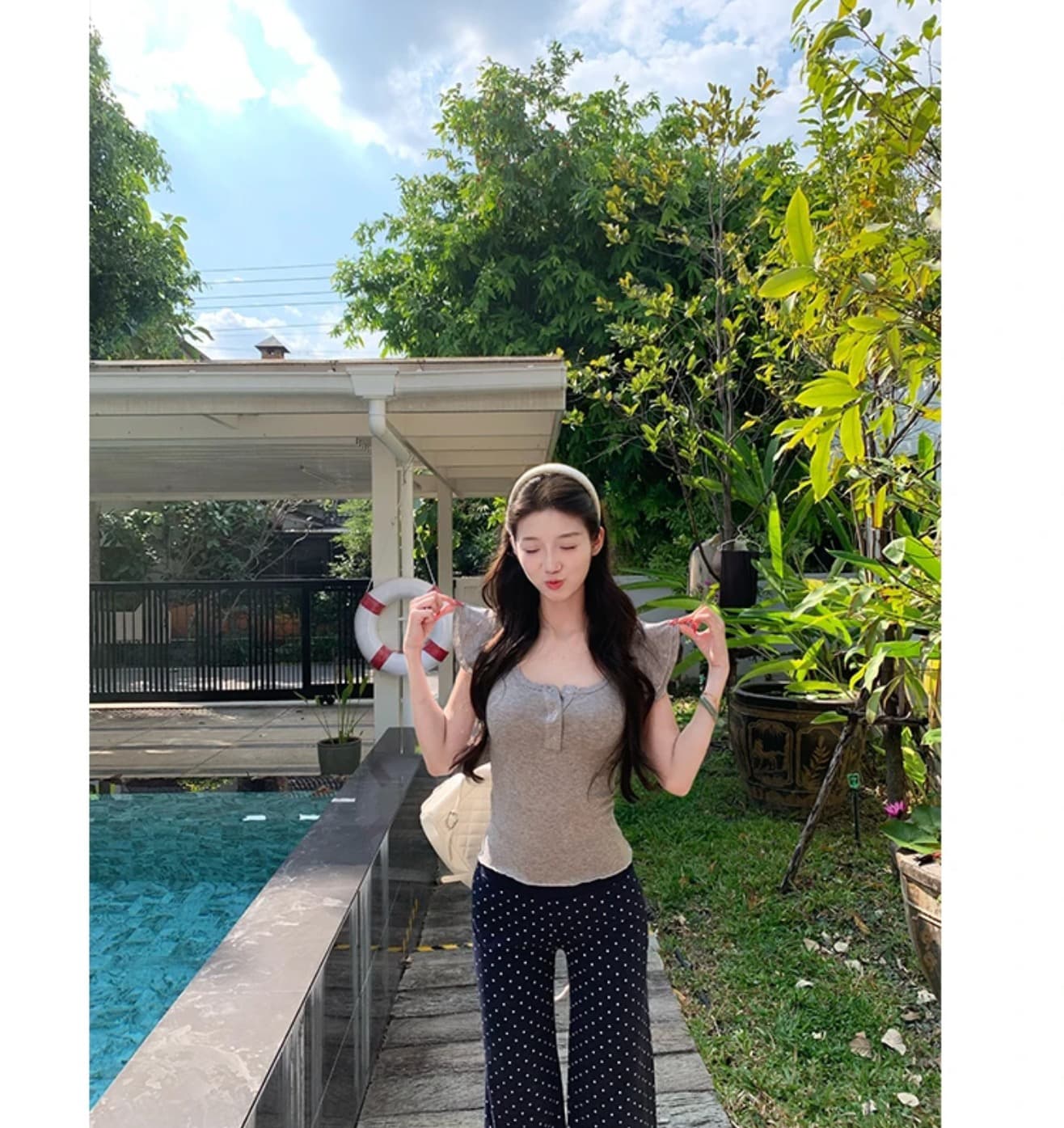 와라. 금융 작은 말 작은 날다 소매 이중층 프릴 작은 날다 소매 주간 실크 양모 긍정적 인 어깨 티셔츠 도트 무늬 바지 세트 상세 이미지 1