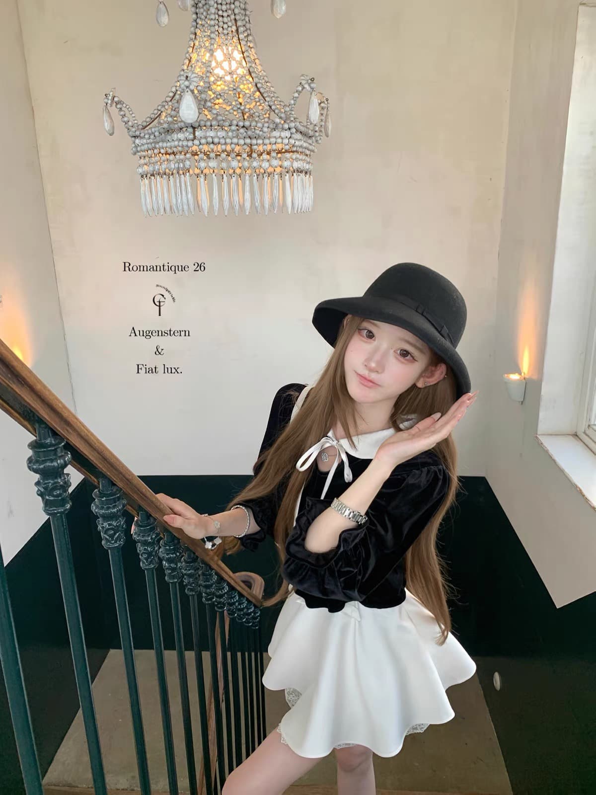 늦게 우산 우산 26 fw 동백 나무 수집 벨벳 패치워크 새틴 피터 팬 칼라 양성 및 음성 둘 착용 맨위 반 스커트 이미지 4