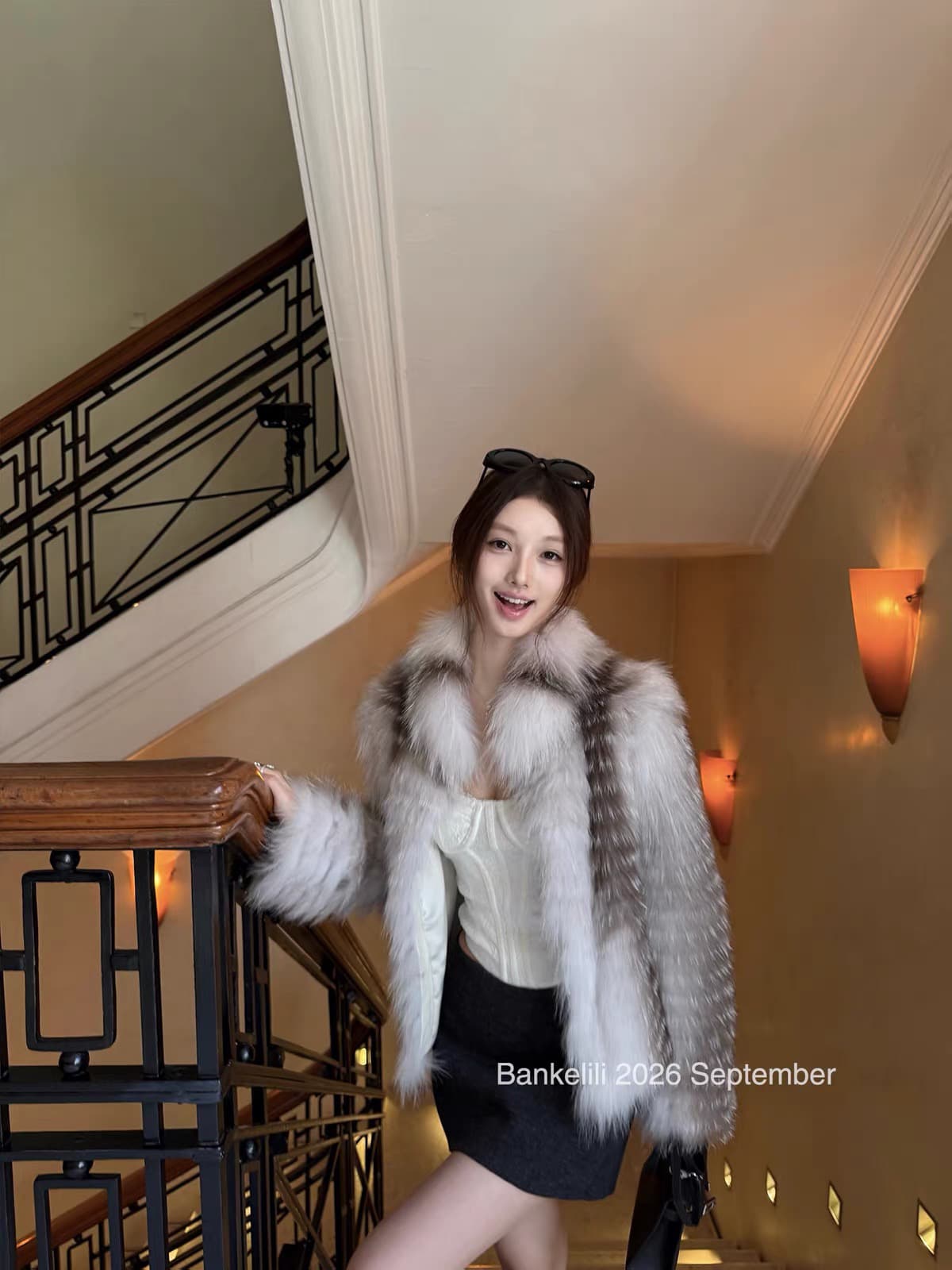 밤나무 코코아 bankelili 핀란드 가져 오기 중년 십자가 폭스 车条 여우털 모피 재킷 베스트 이미지 2