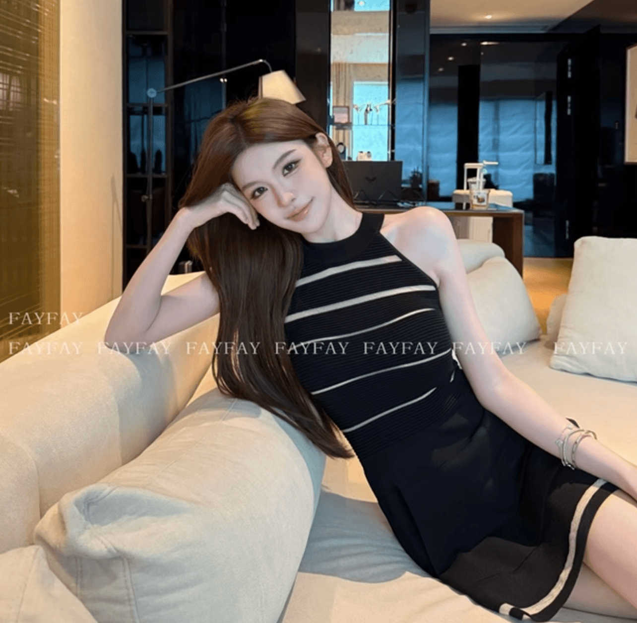 fay 하프 ~을 통해 시 순수한 욕망 품격 검정색 스트라이프 민소매 허리 수축 슬림해 보이는 한 마디 드레스 이미지 2