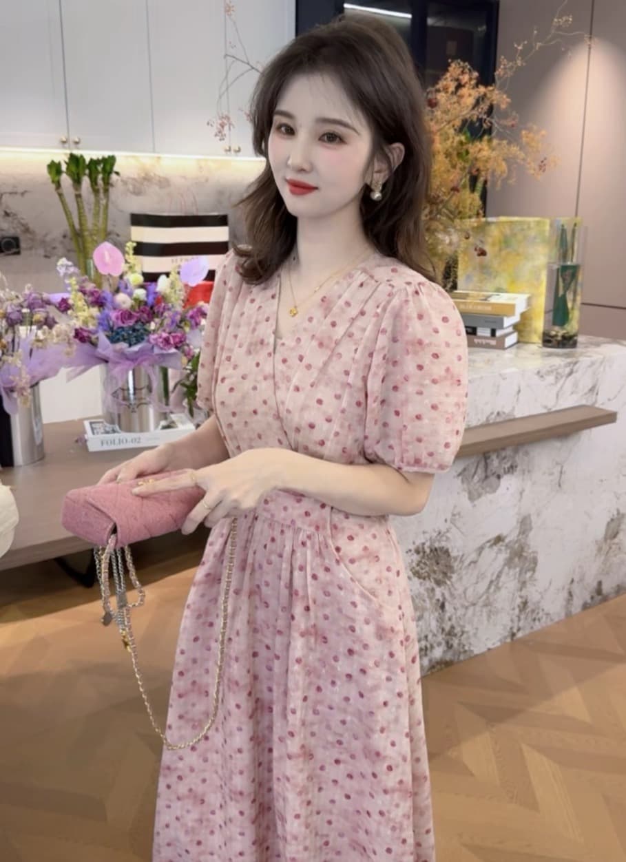 분말 안개 도트 무늬 여름 새로운 품격 분위기 센스 도트 무늬 장난기 넘치는 연령 감소 반팔 드레스 이미지 2