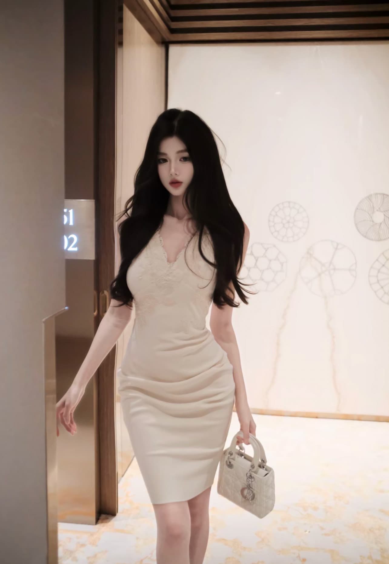 봄날 사역 분말 밀가루 질감 프랑스식 바람 허리 수축 슬림해 보이는 V넥 민소매 품격 드레스 이미지 2
