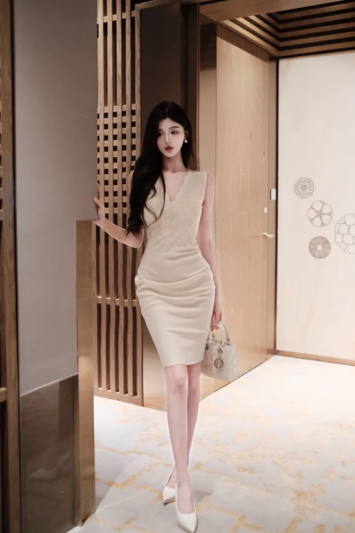봄날 사역 분말 밀가루 질감 프랑스식 바람 허리 수축 슬림해 보이는 V넥 민소매 품격 드레스 이미지 4