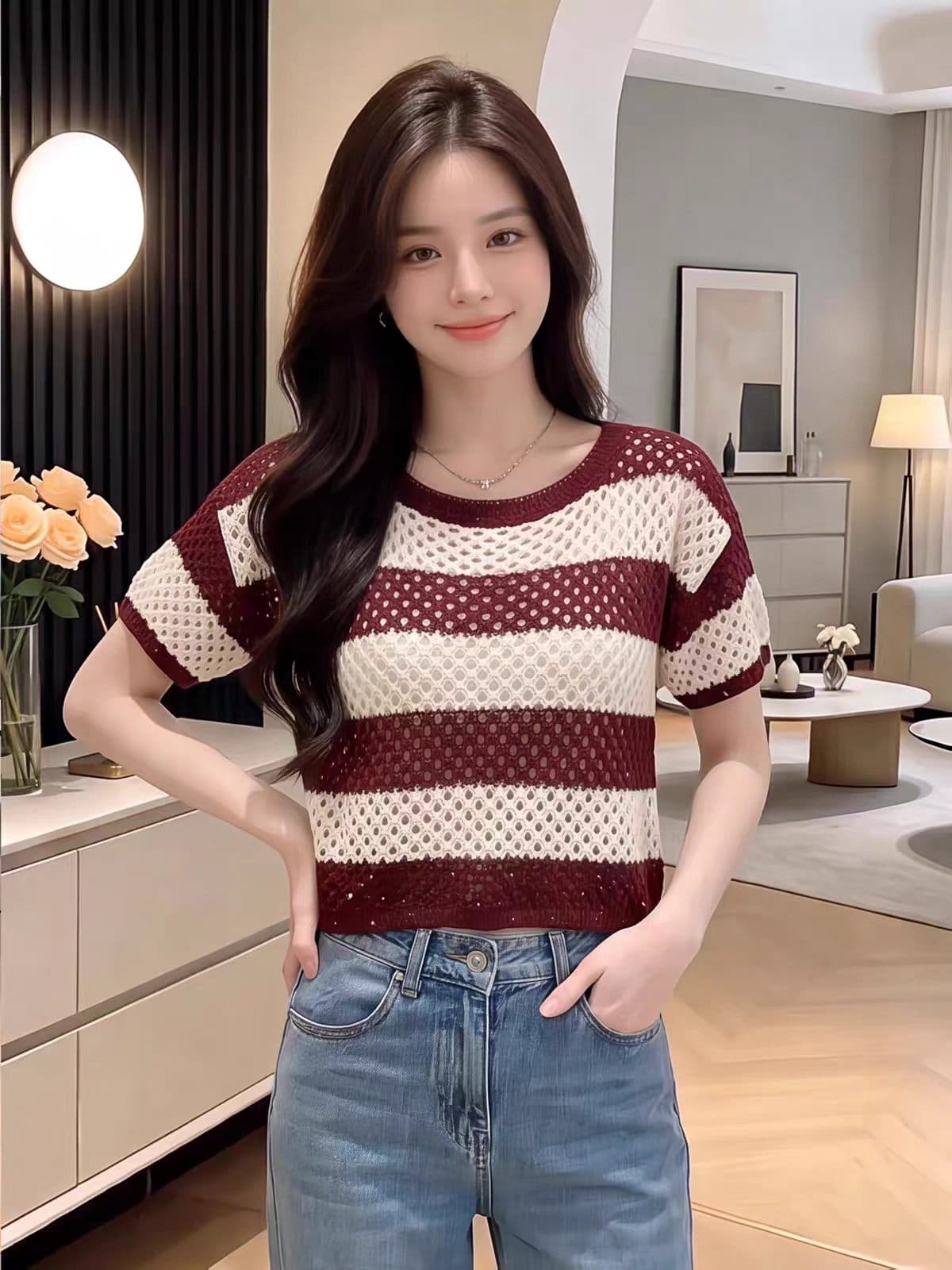 프랑스식 홀로우 아웃 스트라이프 반팔 라운드 넥 니트 스웨터 여성 여름 2026 새로운 외국 가스 다용도 망상 풀오버 맨위 상세 이미지 5