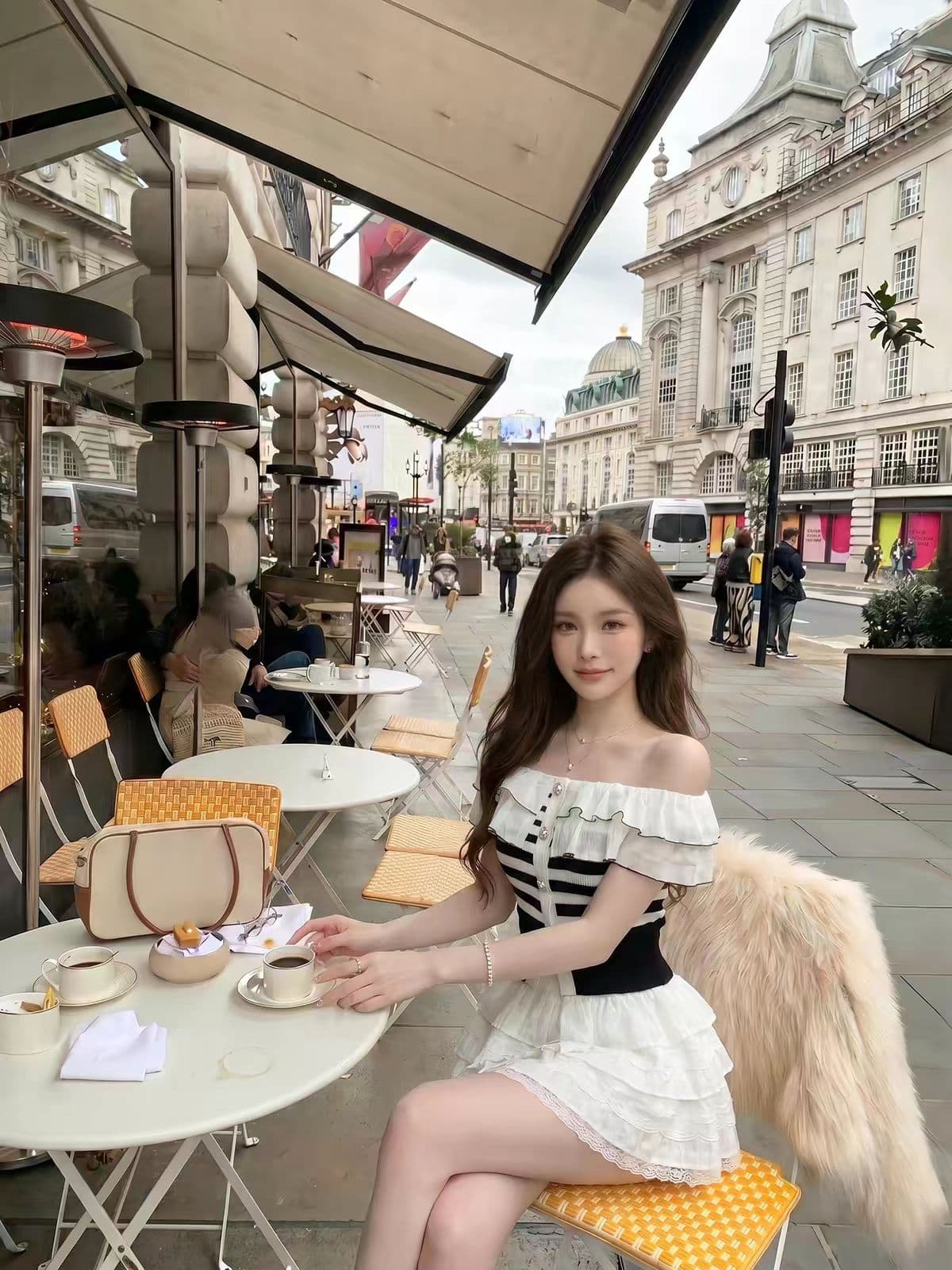한 부서 소녀 바람 오프숄더 스트라이프 니트 스웨터 레이스 측면 케이크 미니 스커트 두 조각 여성 세트 여름 슬림해 보이는 세트 상세 이미지 3