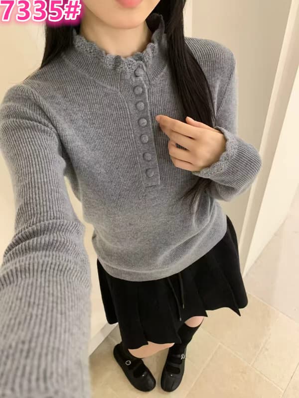 한 부서 회색 레이스 반하이넥 니트 기본 셔츠 여성 가을 겨울 디자인 센스 작은 대중 스웨터 인사이드 가져 가라. 긴팔 맨위