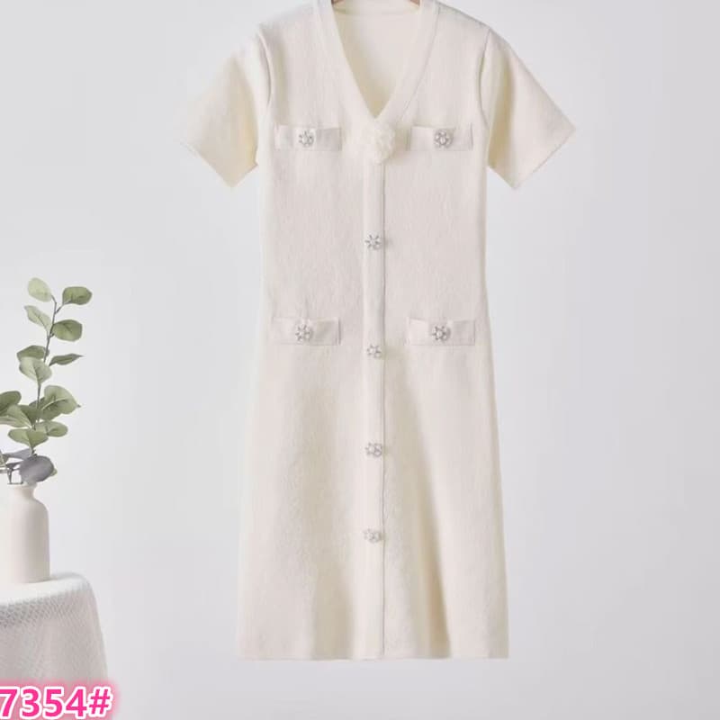v 칼라 작은 샤넬 스타일 2026 니트 여성 드레스 여름 동백 나무 훈련 버클 품격 명문 여성 중간 길이 치마 상세 이미지 1