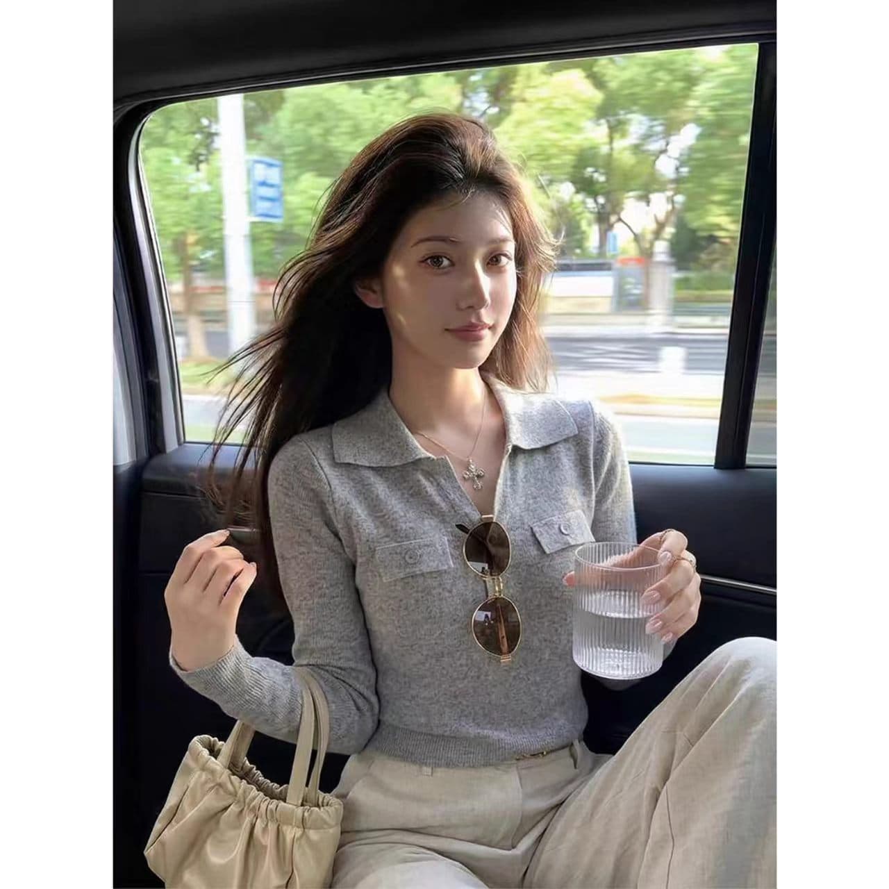 한 부서 오트밀 색상 V넥 니트 스웨터 여성 봄 가을 착용 가져 가라. 오래된 돈 바람 스웨터 POLO 셔츠 인사이드 가져 가라. 만나는 맨위 이미지 2
