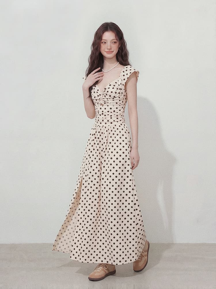 실사 빅 사이즈 여성 의류 고급 센스 도트 무늬 드레스 여름 새로운 주름 허리 수축 슬림해 보이는 품격 롱 코트 치마 상세 이미지 5