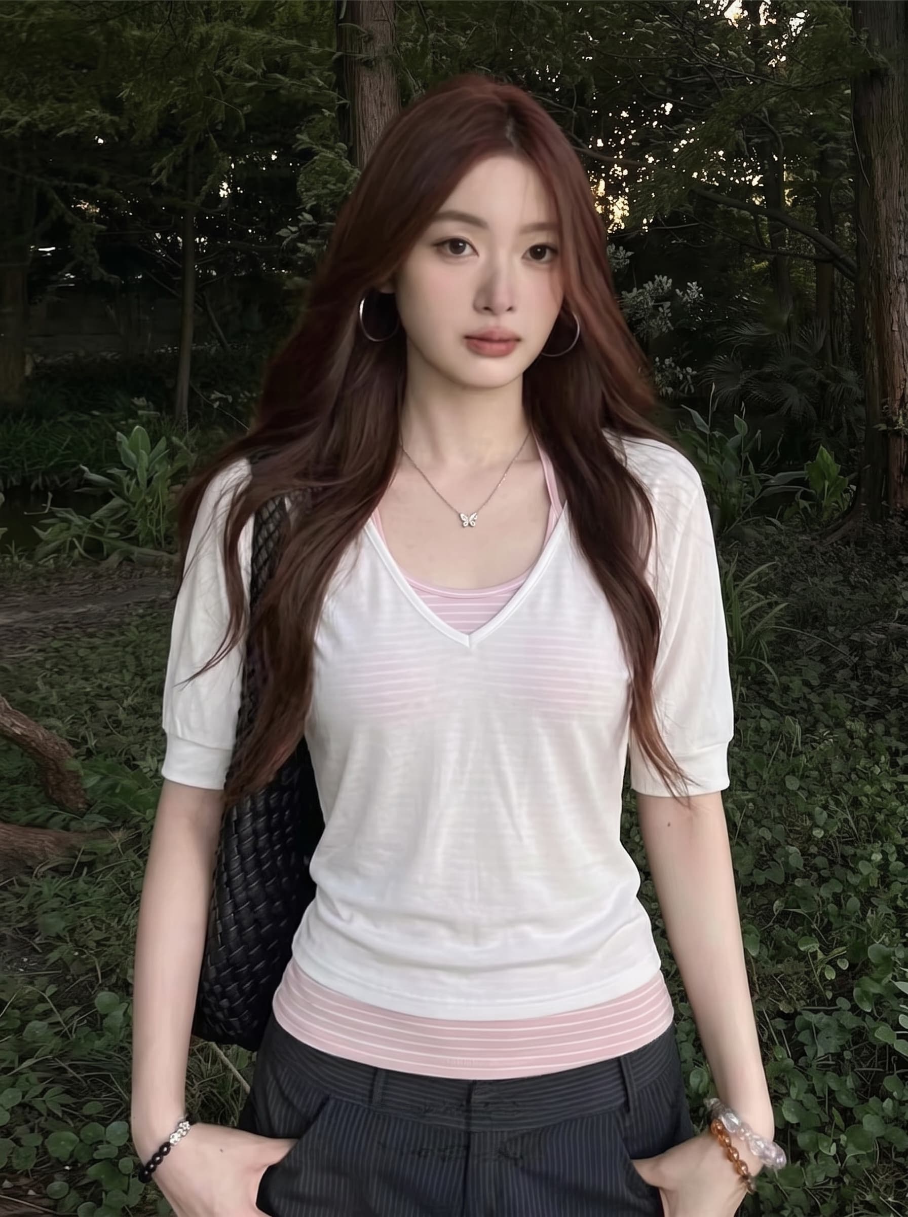 실사 빅 사이즈 한 부서 중간 소매 티셔츠 투피스 세트 스트라이프 캐미솔 몸매 가꾸기 슬림해 보이는 V넥 반팔 블라우스 맨위 상세 이미지 2