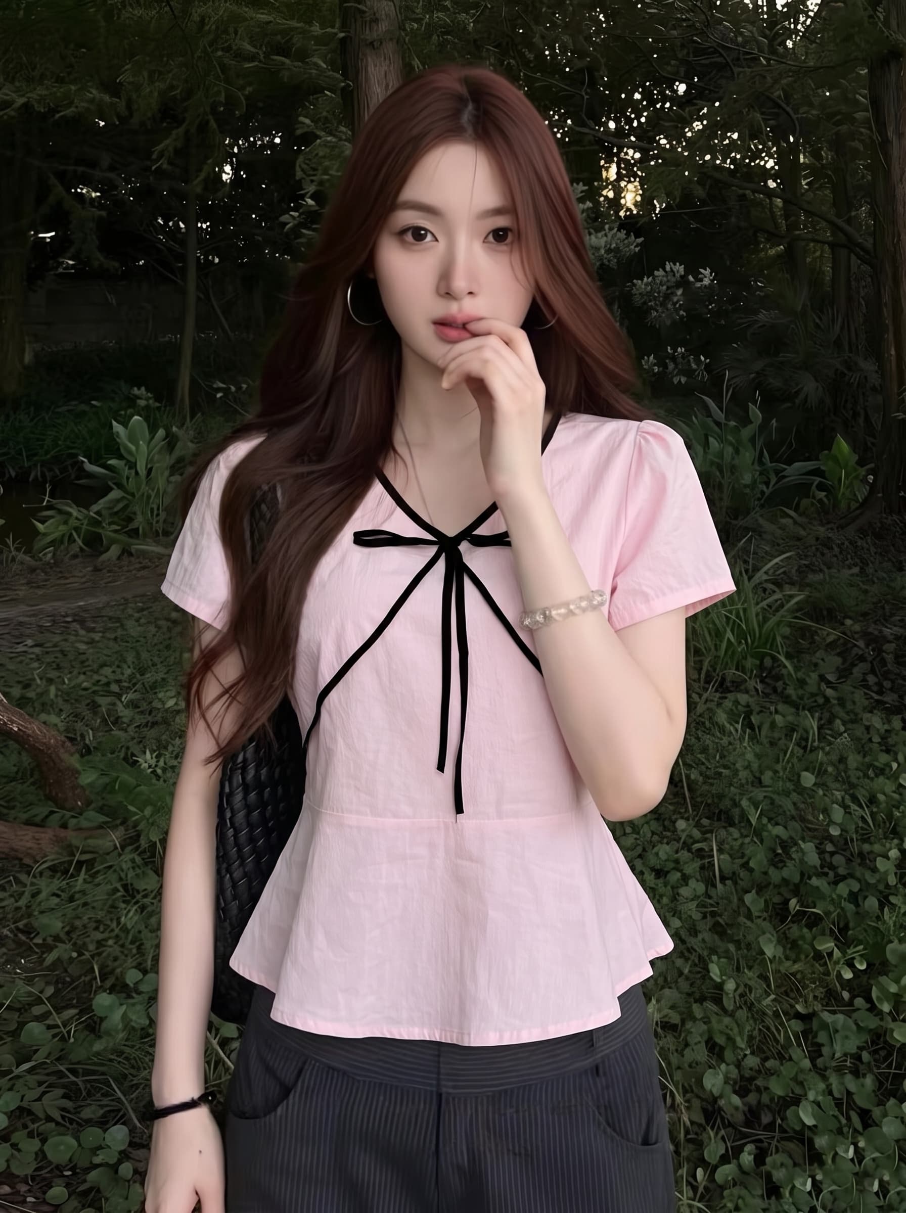 실사 빅 사이즈 지방 mm 한 셔츠 여성 여름 새로운 연령 감소 V넥 달콤함 배색 스트랩 맨위 이미지 2