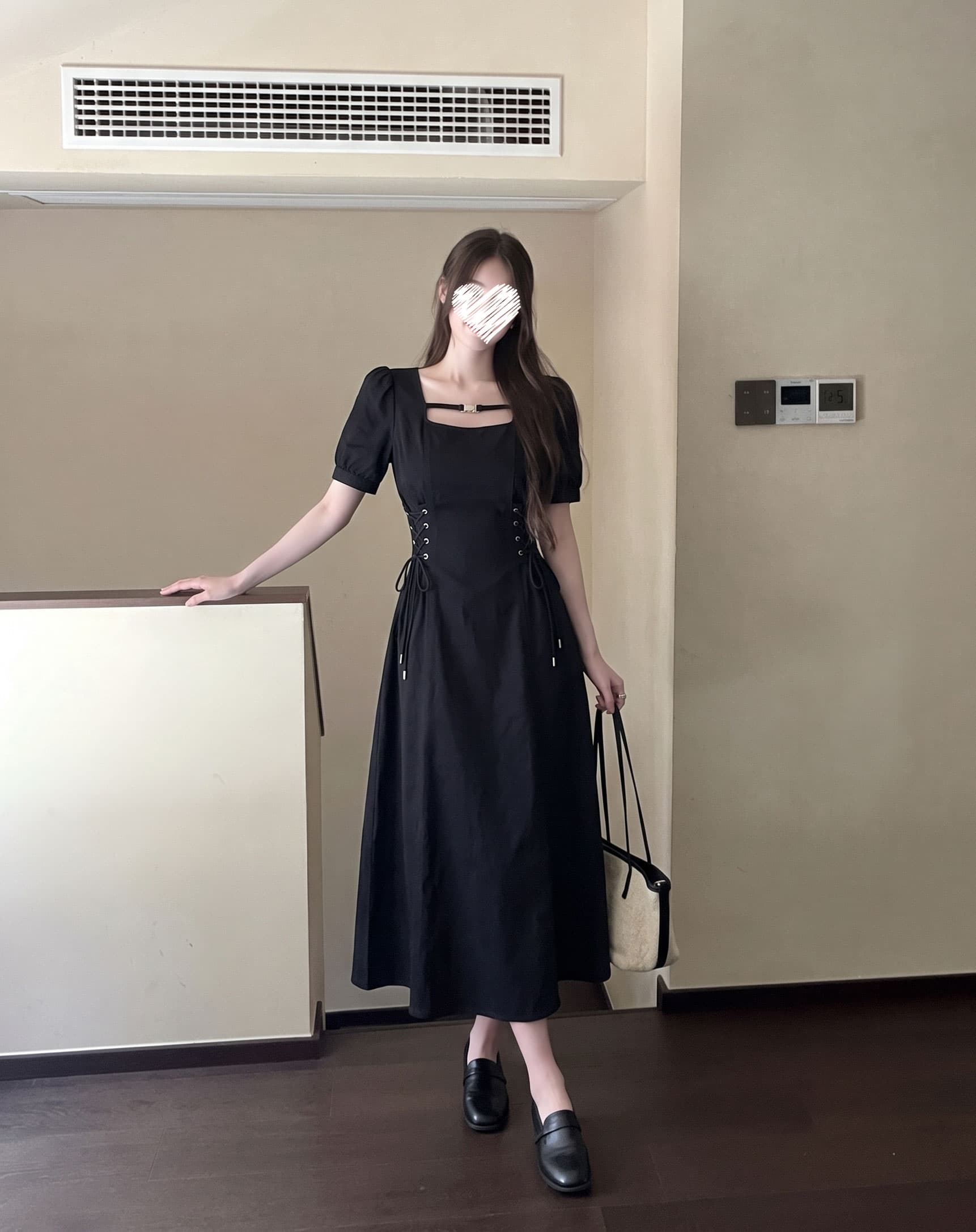 실사 빅 사이즈 여성 의류 프랑스식 반팔 여성 드레스 여름 지방 mm 허리 수축 슬림해 보이는 검정색 데님 드레스 상세 이미지 4