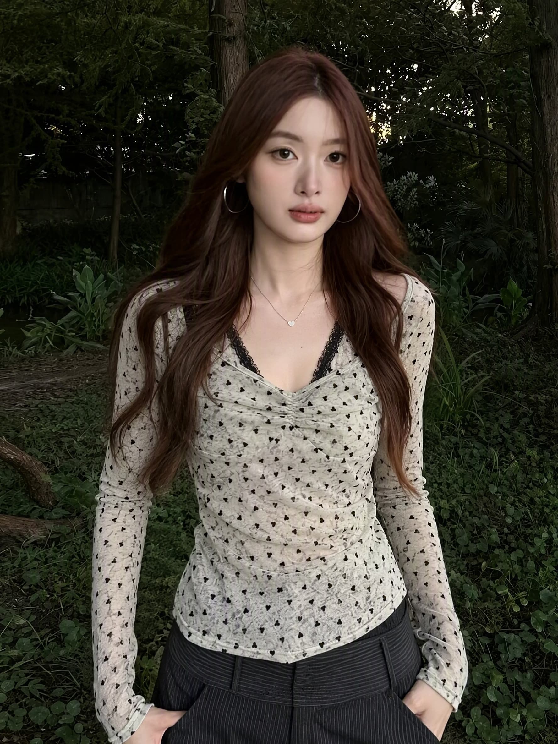 실사 빅 사이즈 여성 의류 레이스 행침 목 페이크 레이어드 작은 셔츠 여성 지방 mm 이른 가을 새로운 미니멀리즘 슬림해 보이는 맨위 상세 이미지 3