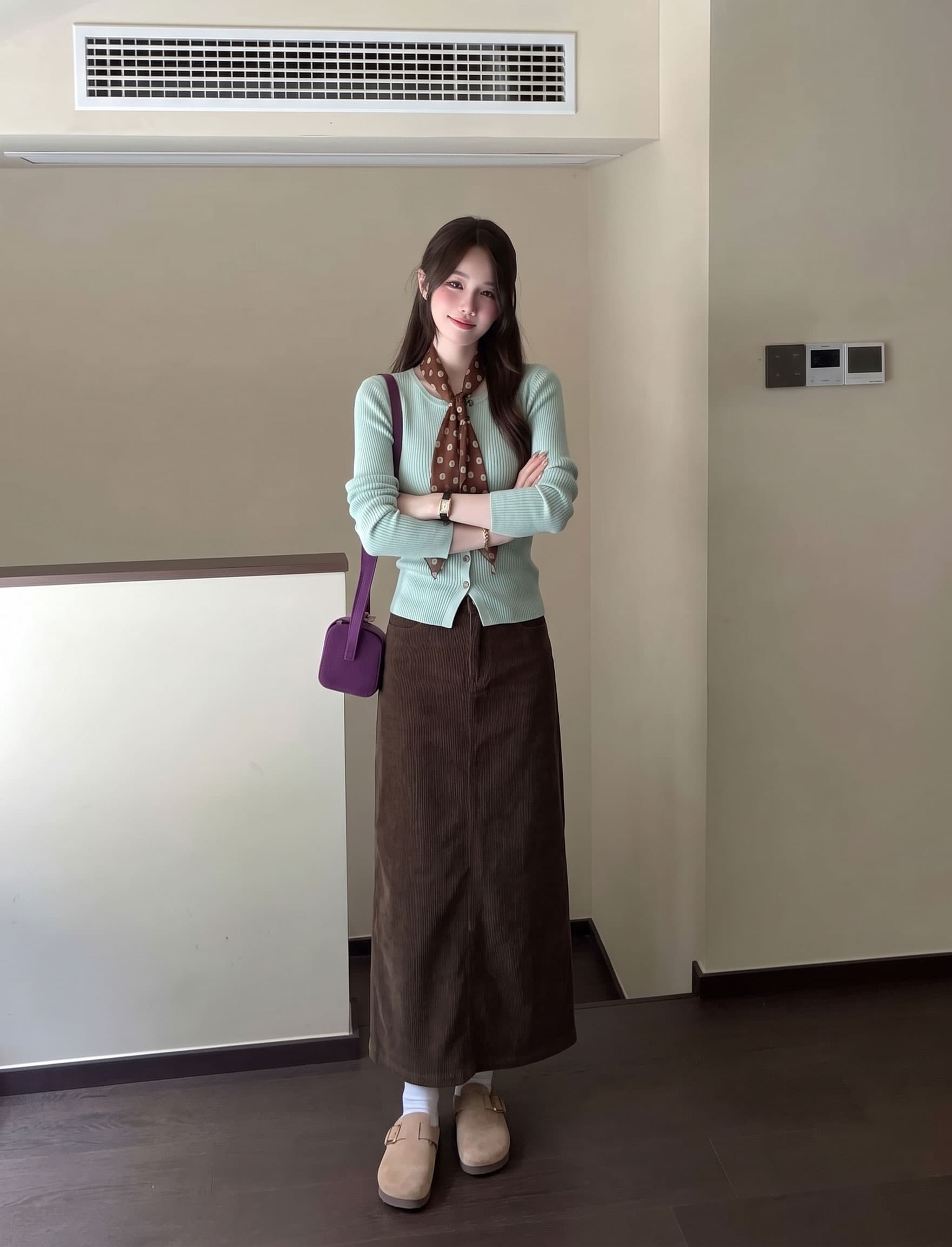 실사 빅 사이즈 여성 의류 한 부서 녹색 긴팔 니트 스웨터 여성 이른 가을 몸매 가꾸기 얇은 스타일 스웨터 반신 치마 세트