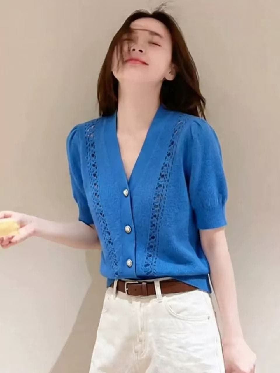 한 부서 파란색 V넥 반팔 니트 티셔츠 여성 2026 새로운 여름 고유 한 아름다운 자이언트 잘 생긴 ~ 중 오픈 가디건 맨위 이미지 2